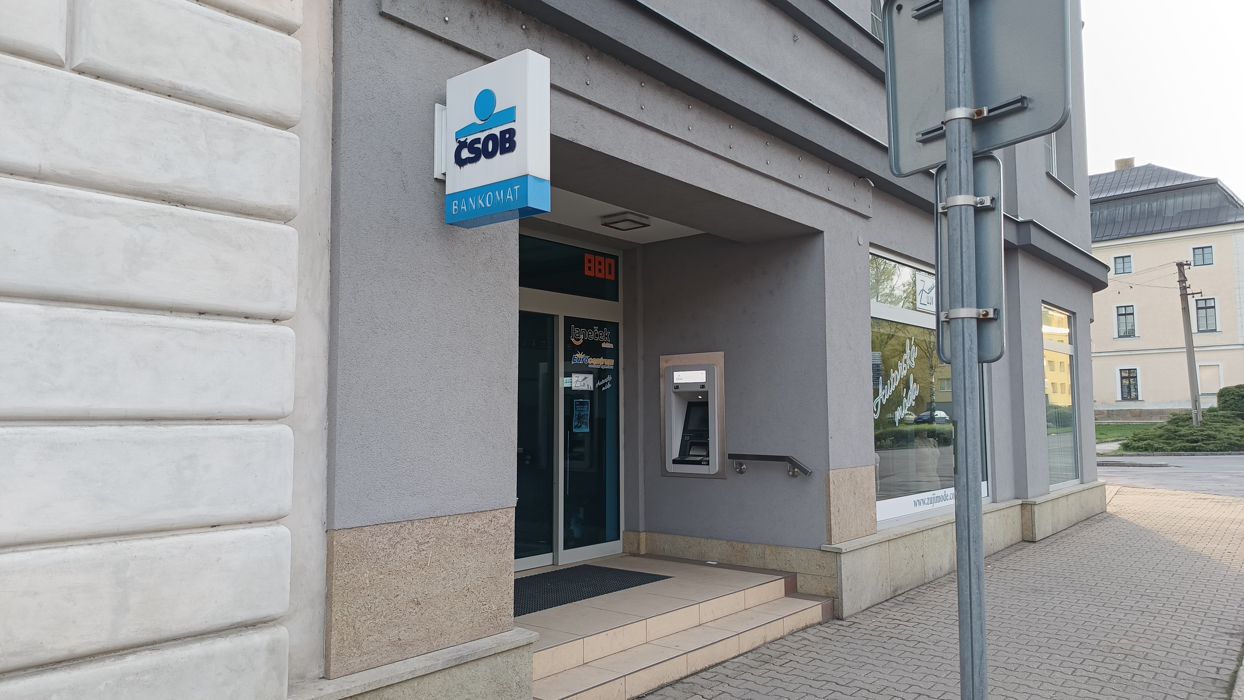 Bankomat ČSOB foto 2