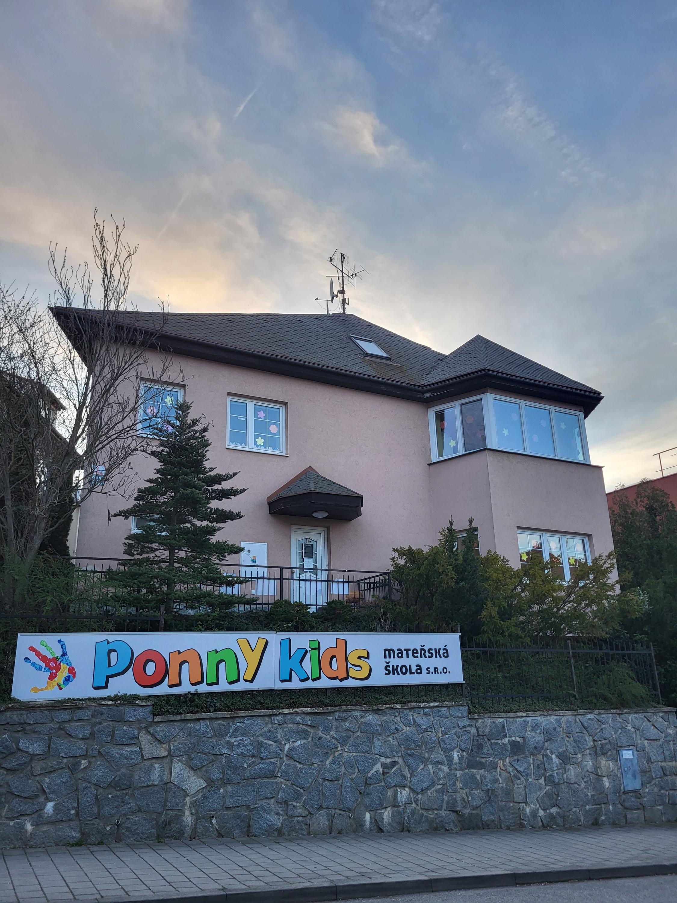 PONNY - anglická mateřská škola foto 3