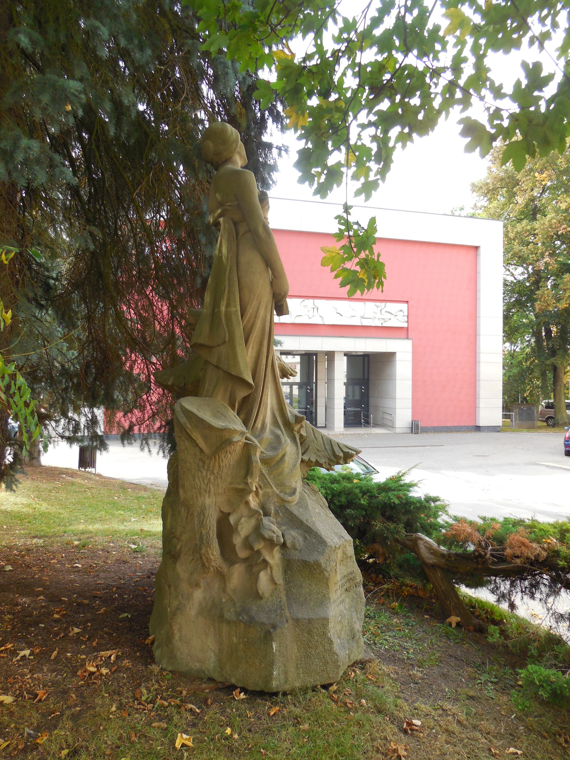 Městské divadlo Žďár nad Sázavou foto 6