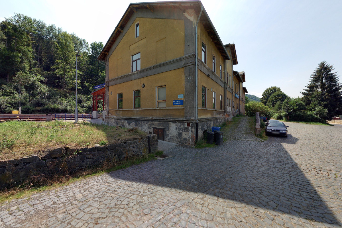 Nabíjecí stanice Stanice Benešov nad Ploučnicí foto 4