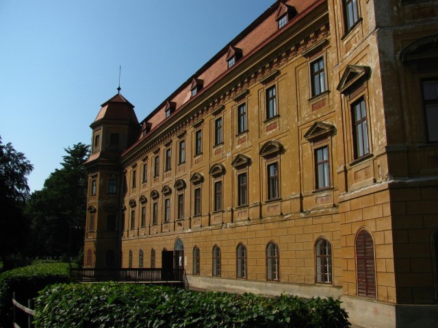 Zámek Holešov foto 3