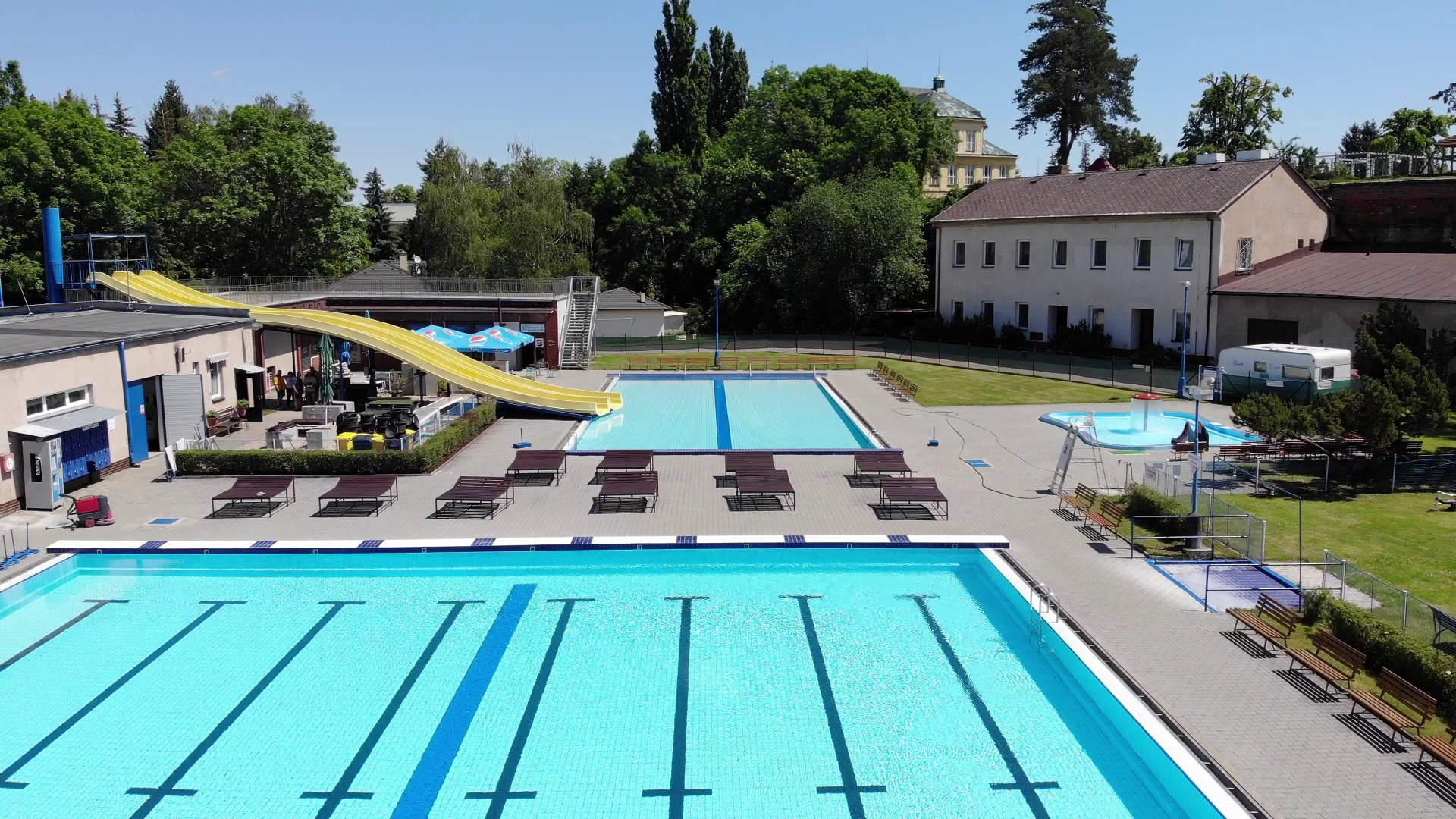 Plavecký areál Jaroměř foto 5