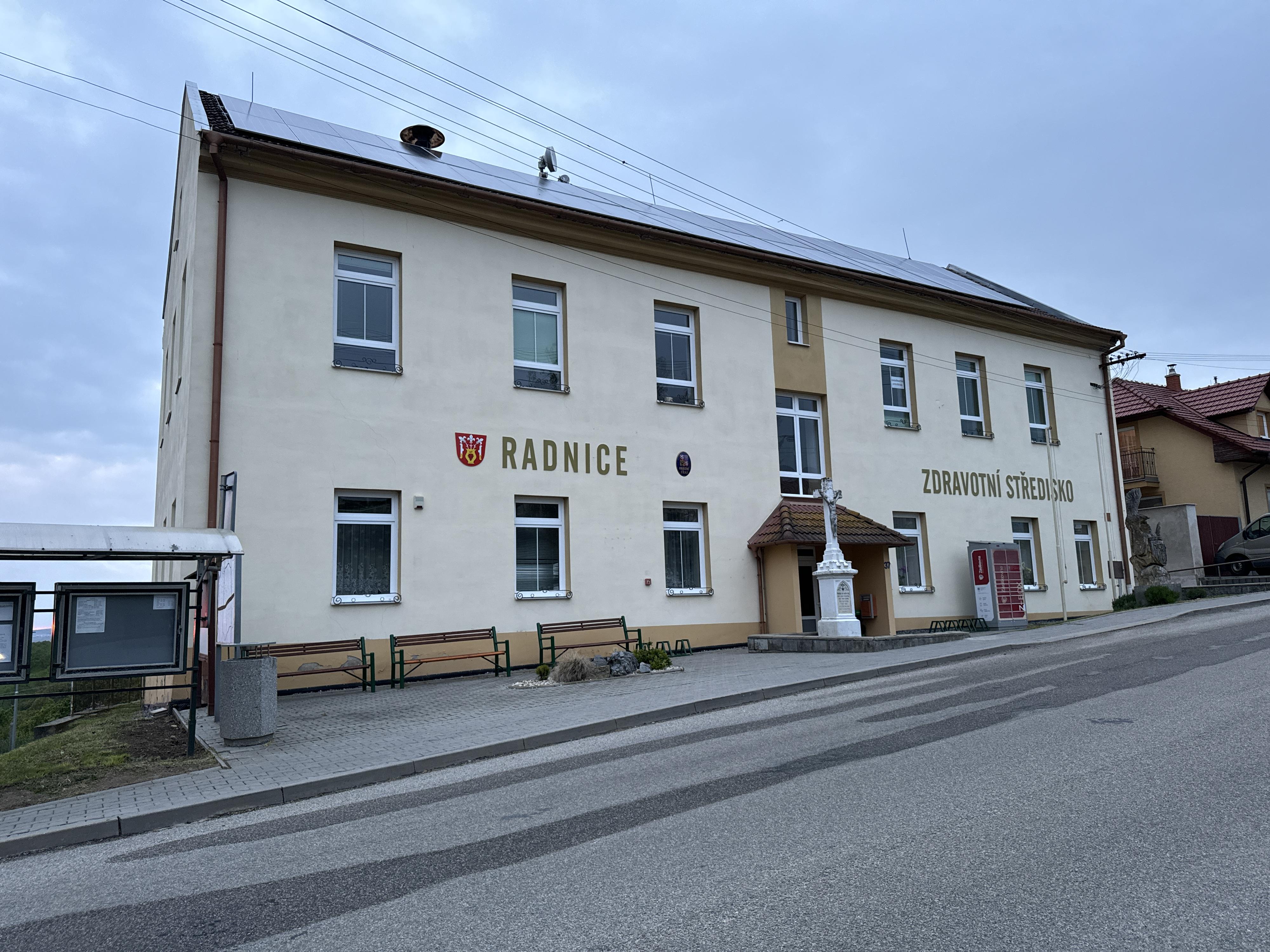 Nenkovice - obecní úřad foto 3