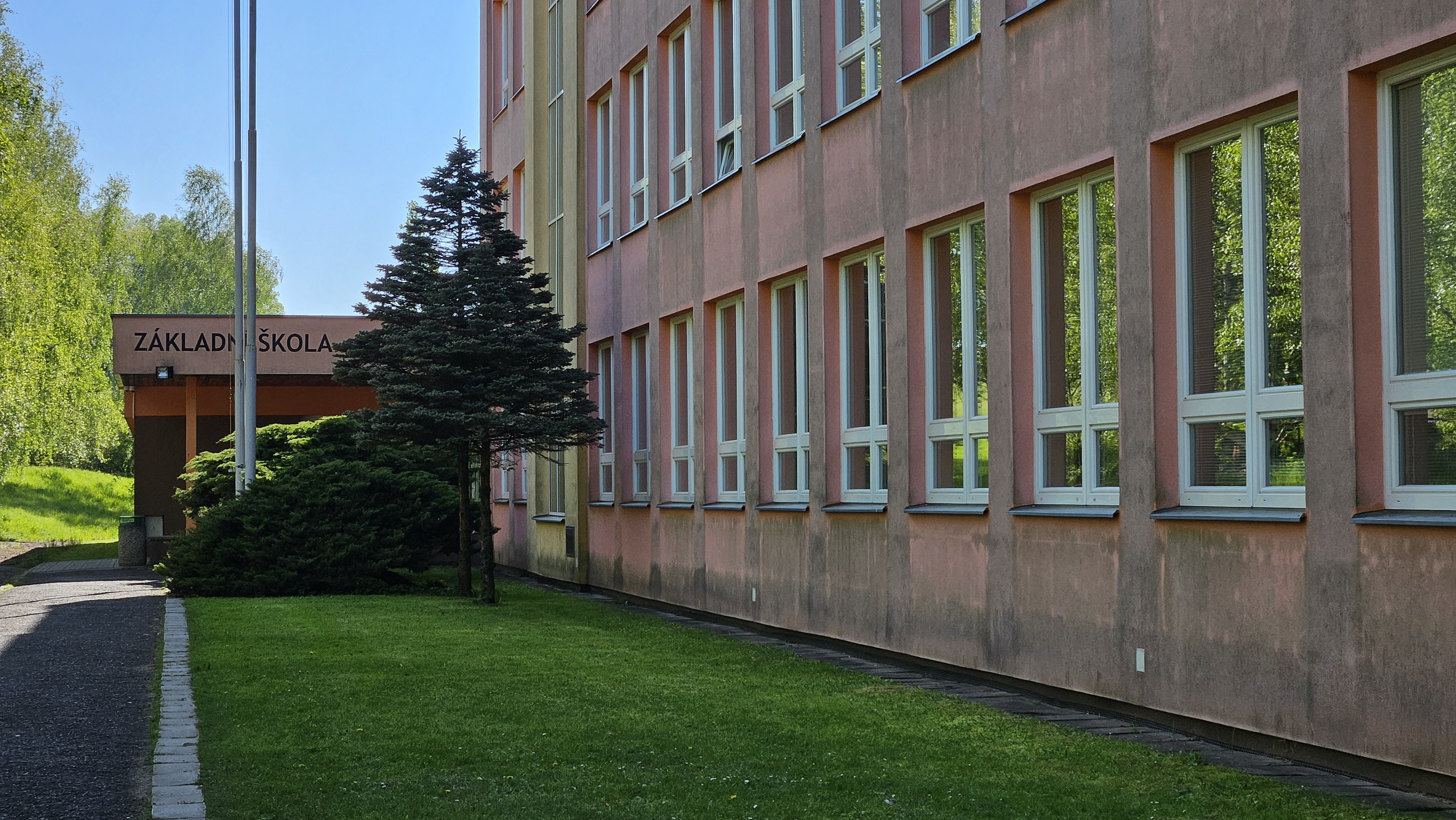 ZŠ Jaroměř - Josefov foto 3