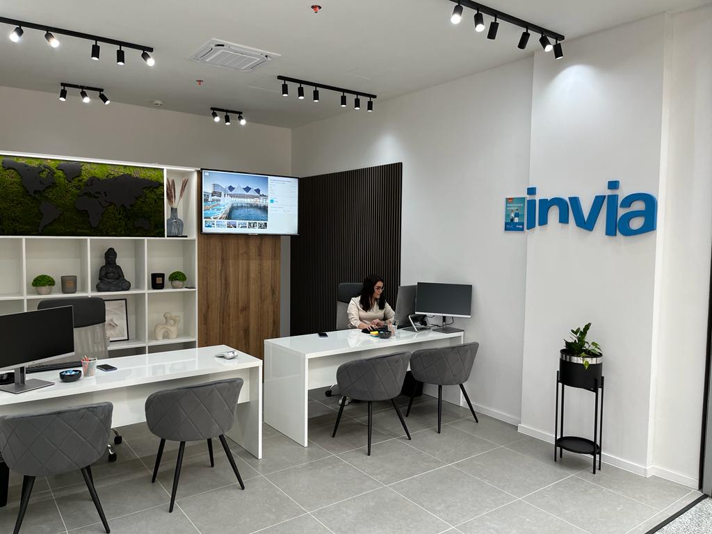 Invia foto 2