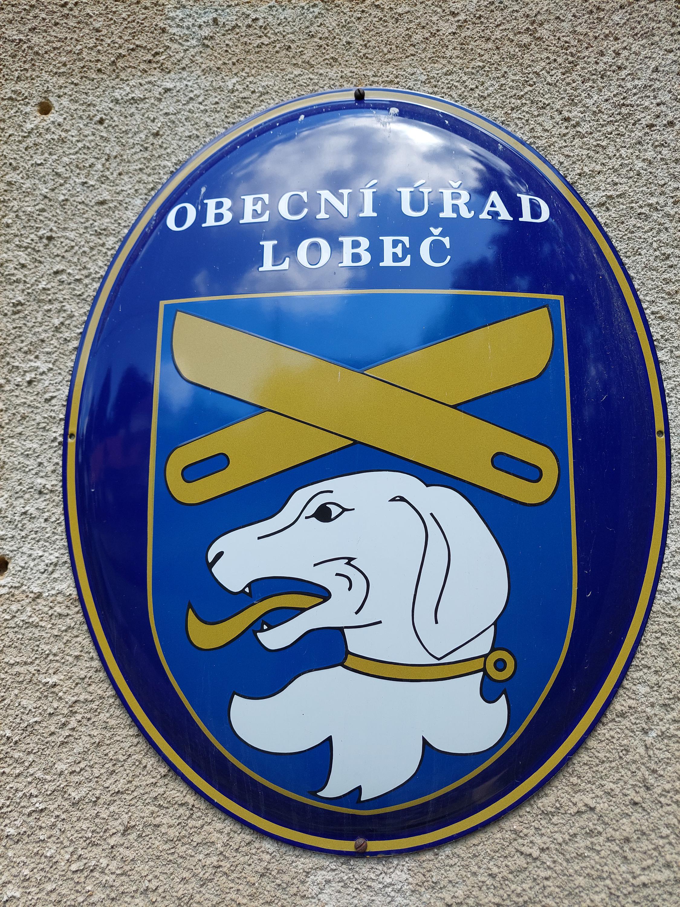 Lobeč - obecní úřad foto 3