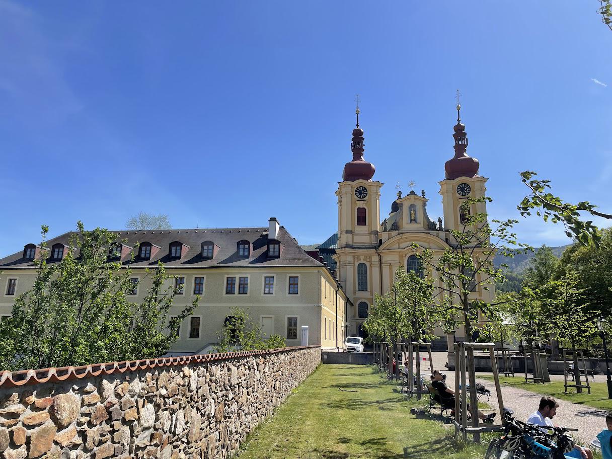 Klášter Hejnice - vzdělávací, konferenční a poutní dům foto 6
