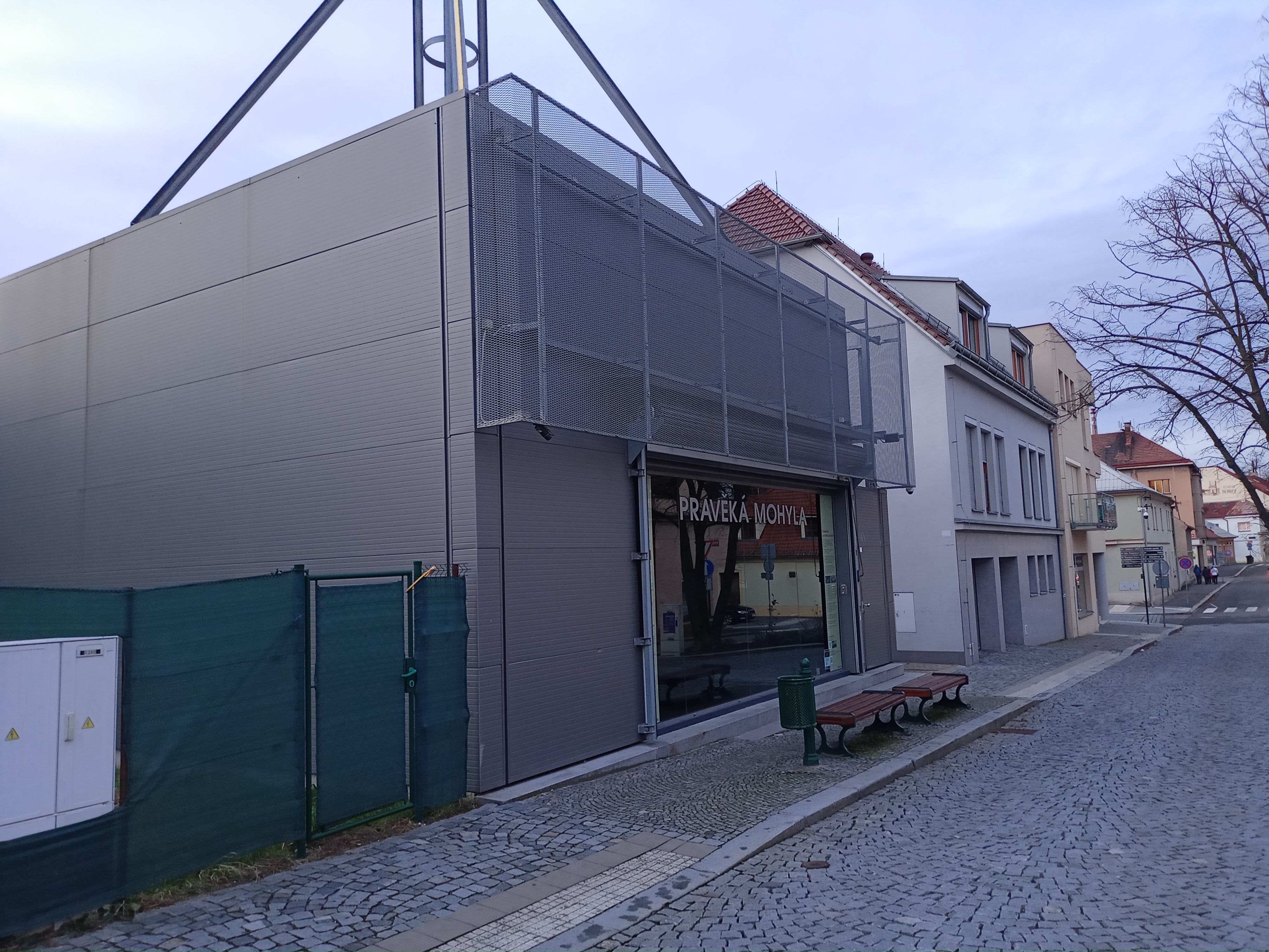 Pravěká mohyla v Nymburce foto 4