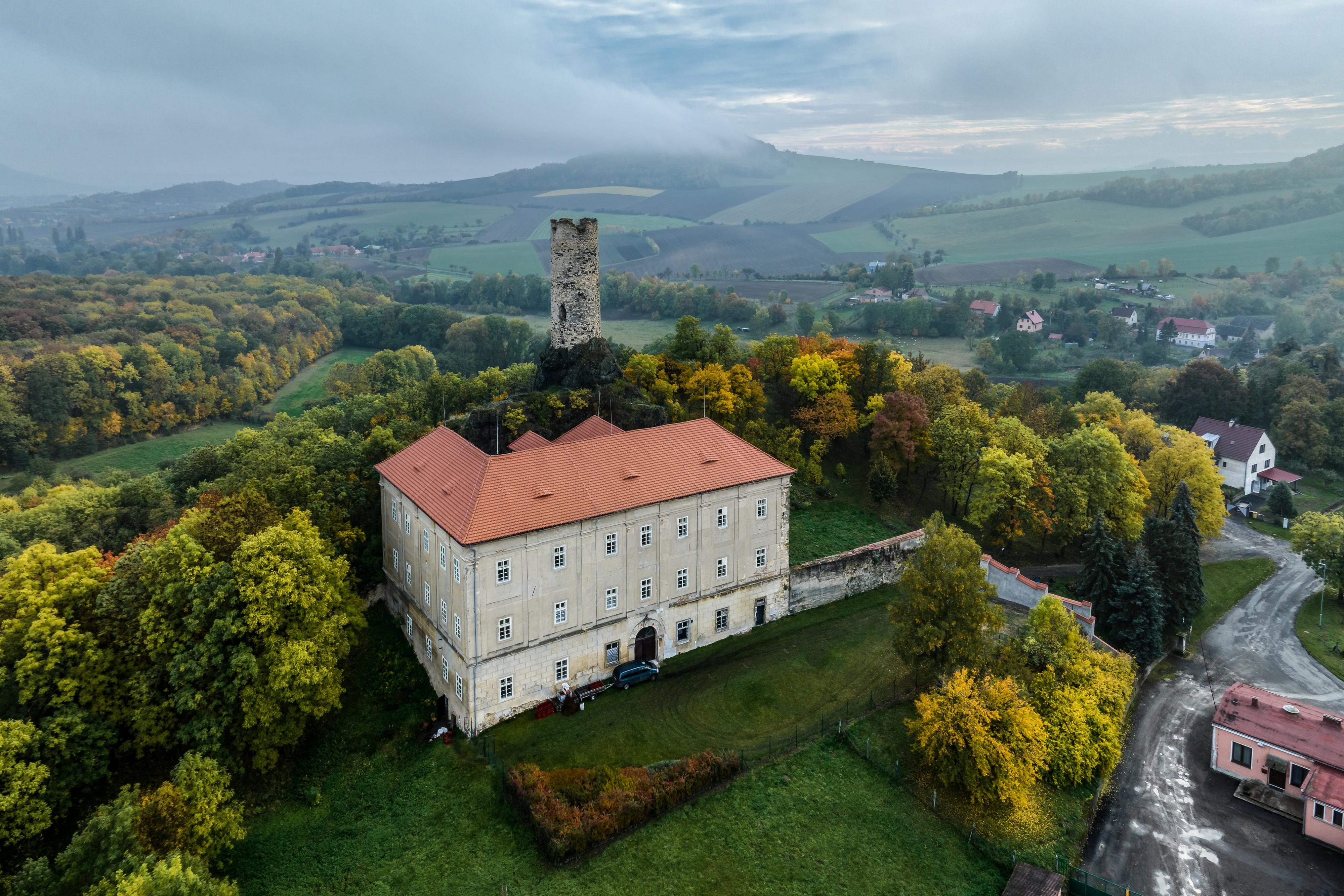 Zámek Skalka foto 2