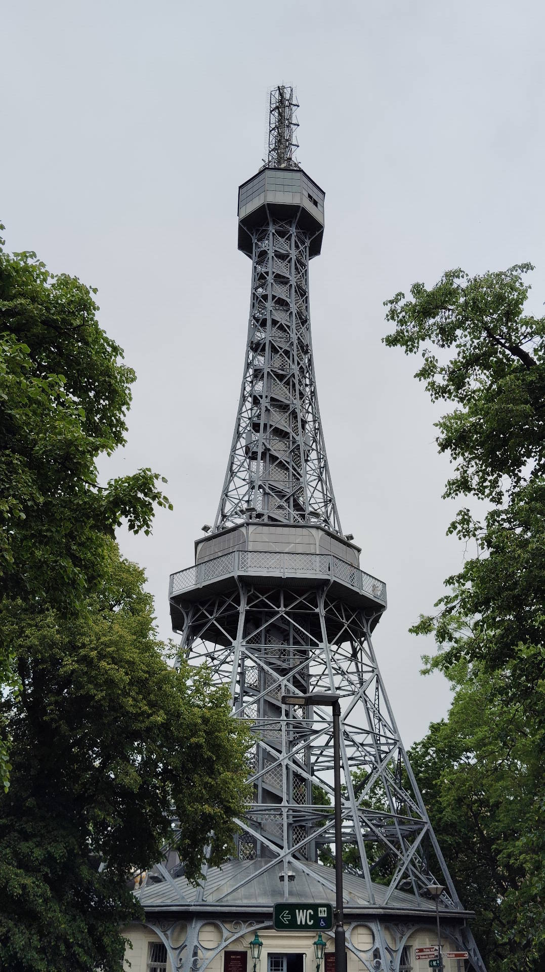 Petřínská rozhledna foto 5