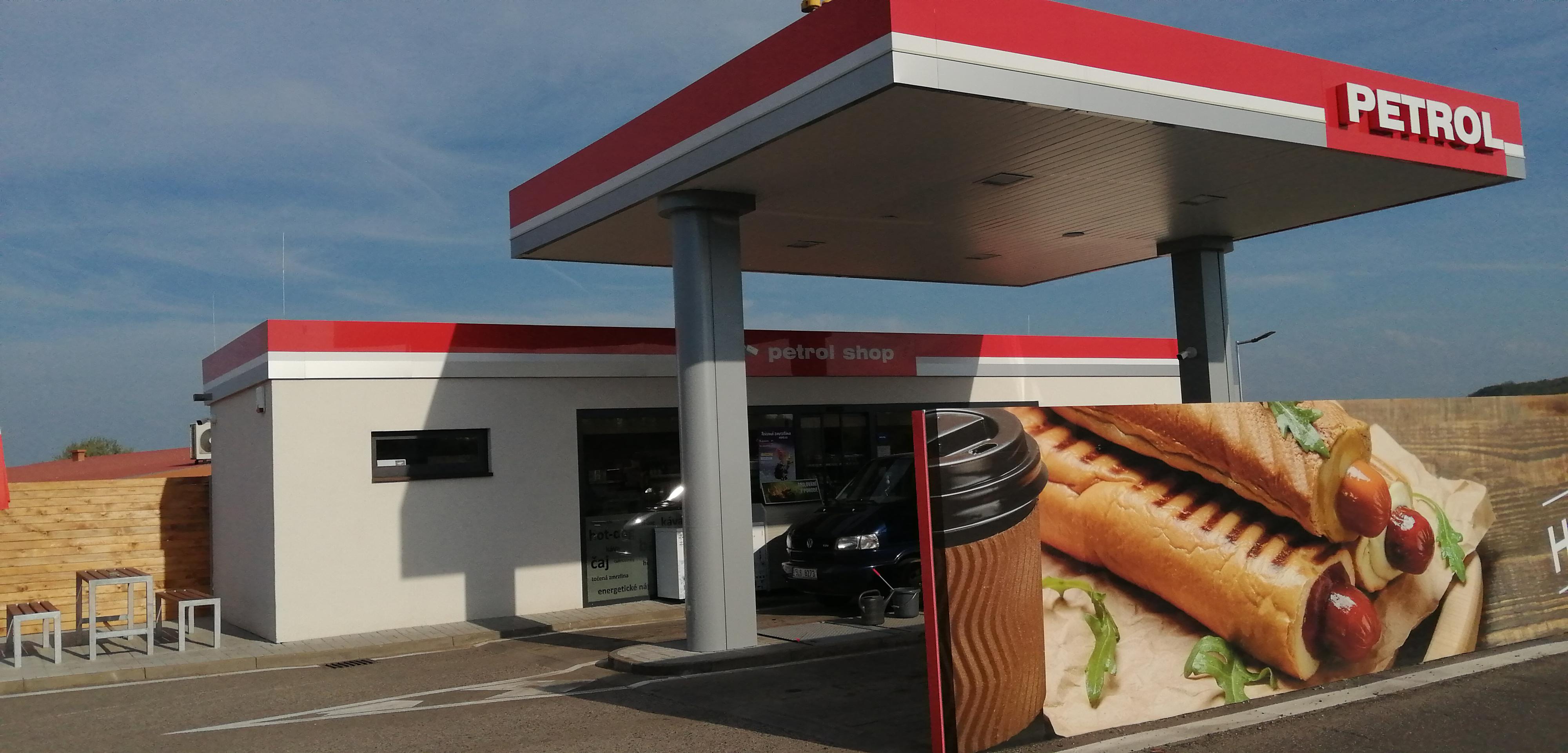 PETROL foto 3