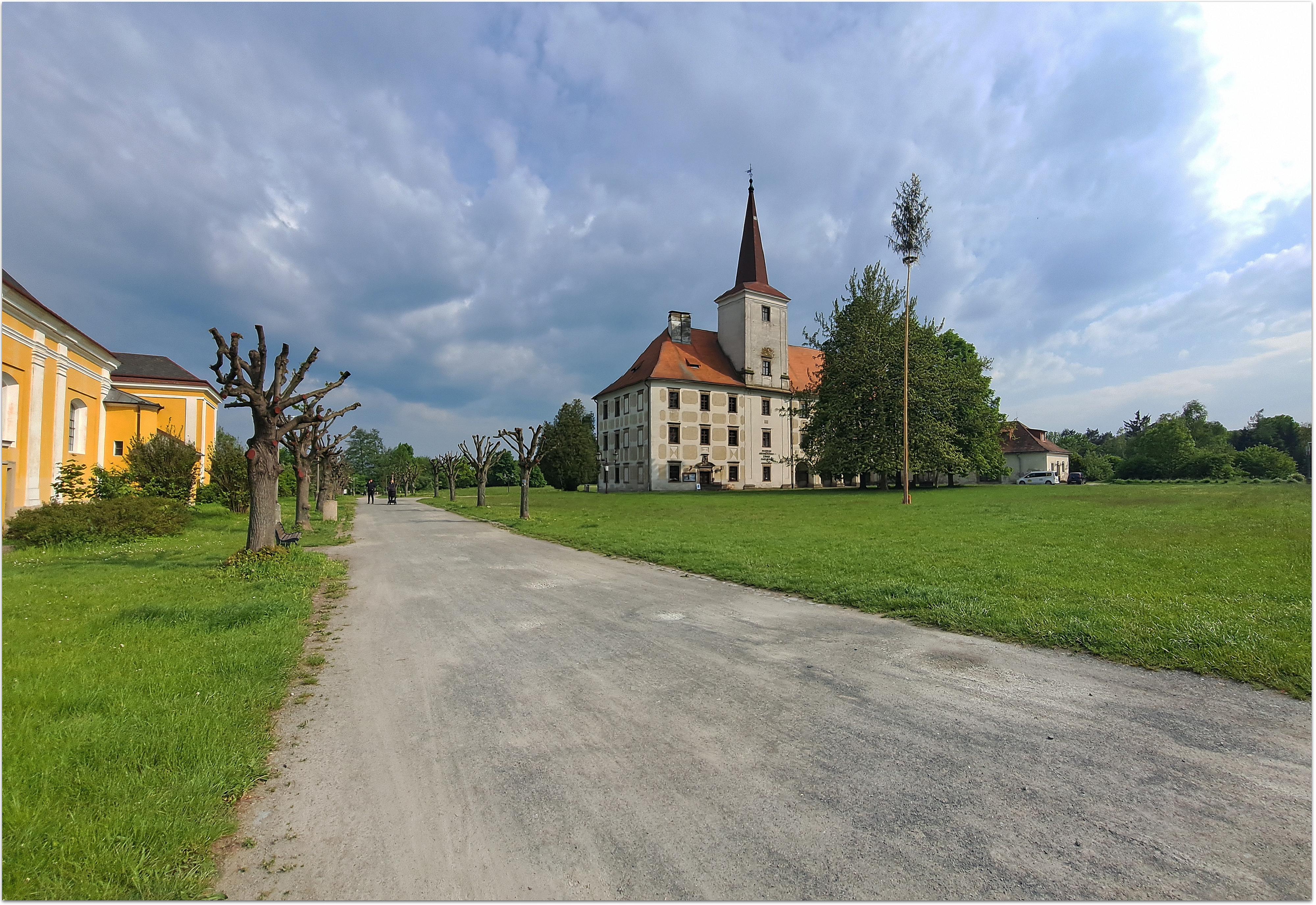 Zámek Chropyně foto 4