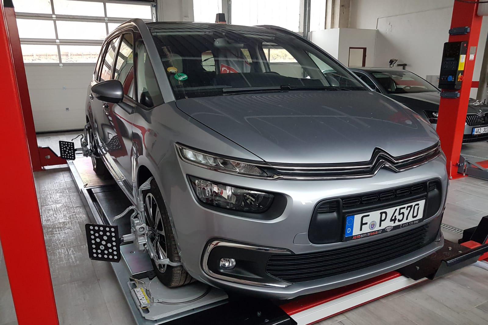 3D LASER GEOMETRIE od 1000 Kč