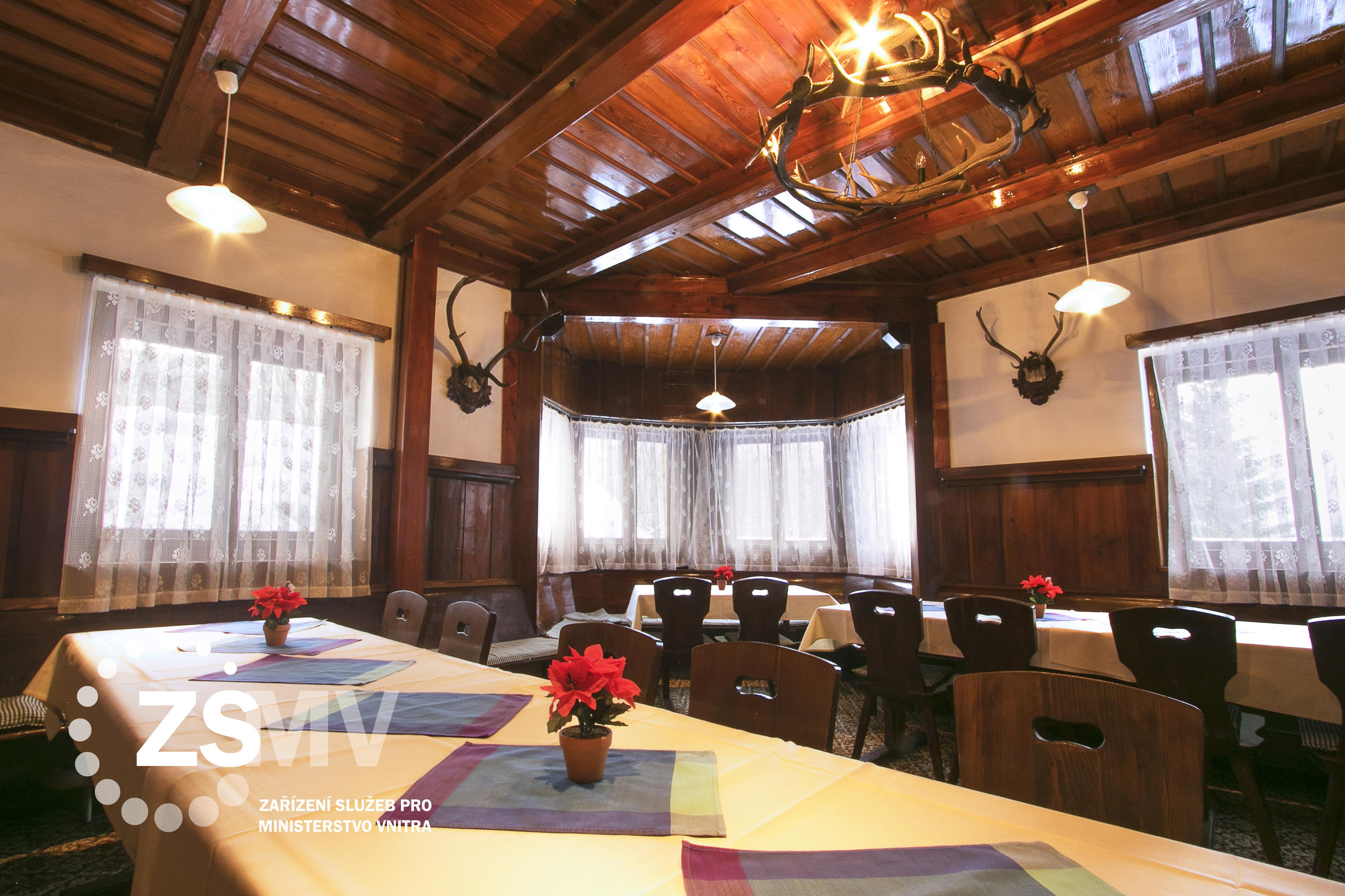 Restaurace - Hotel Janošík foto 2