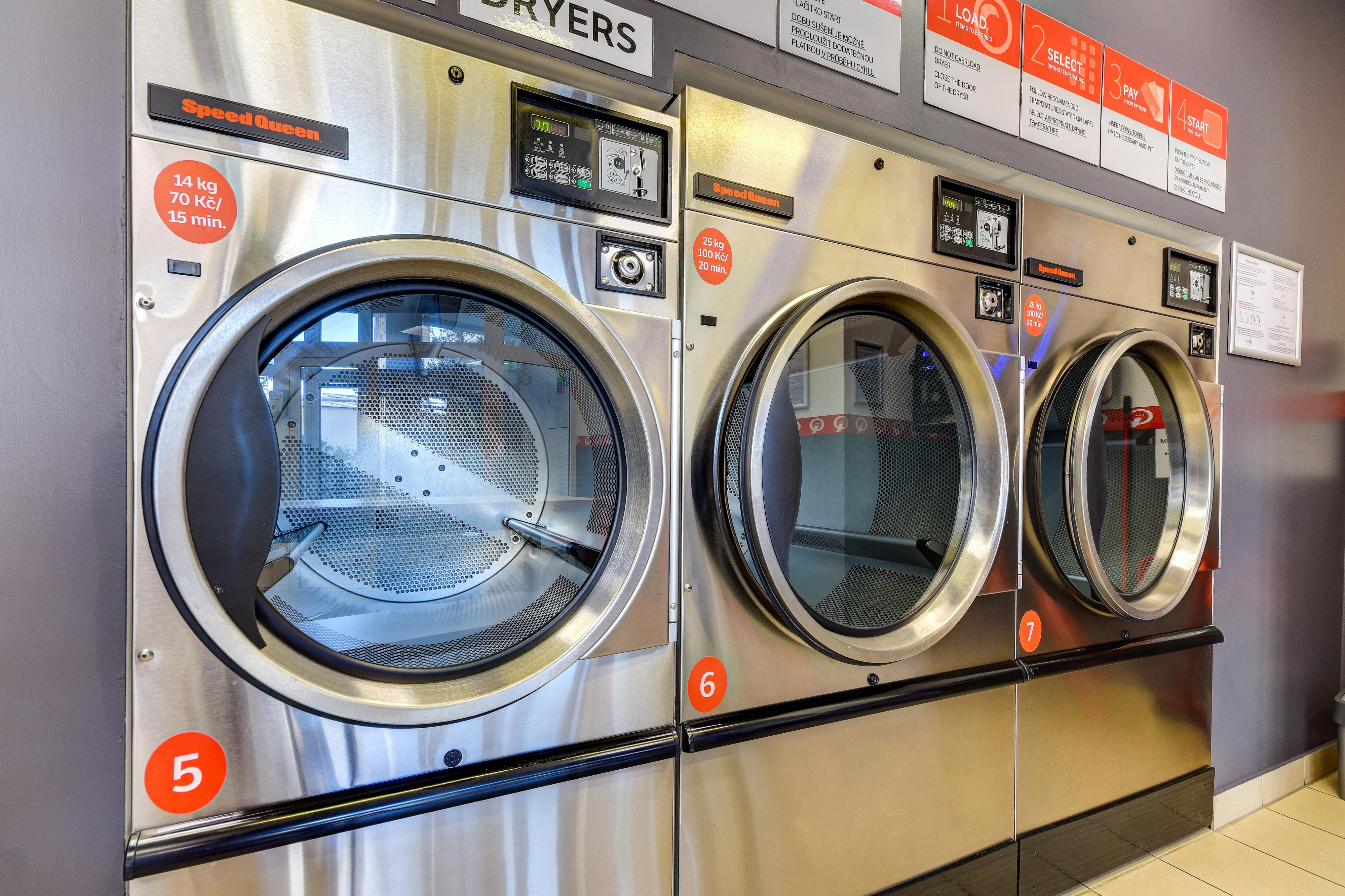Samoobslužná prádelna Speed Queen Slatina foto 4