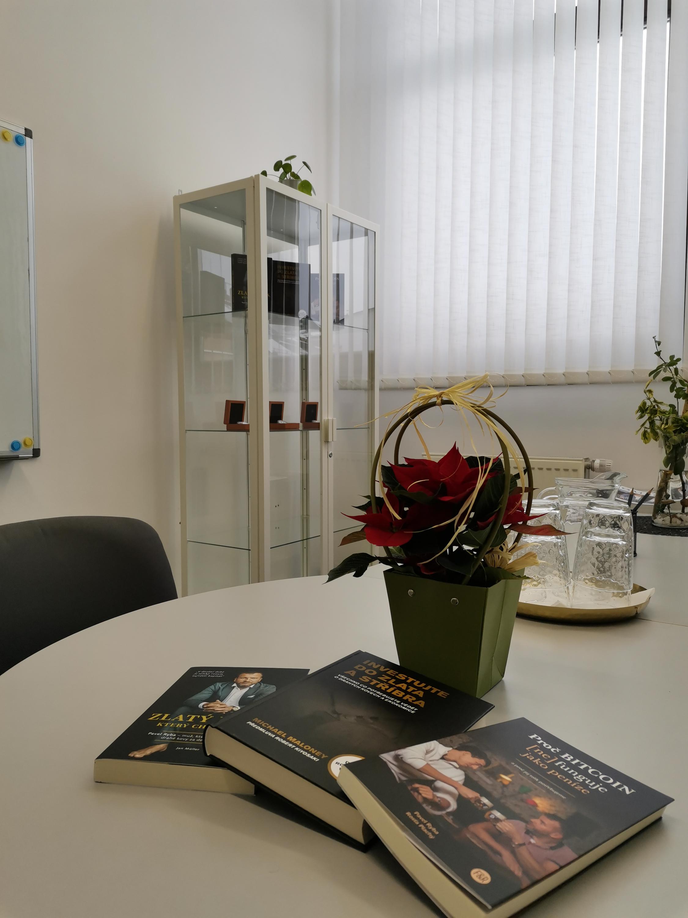 Golden Gate - regionální kancelář foto 5