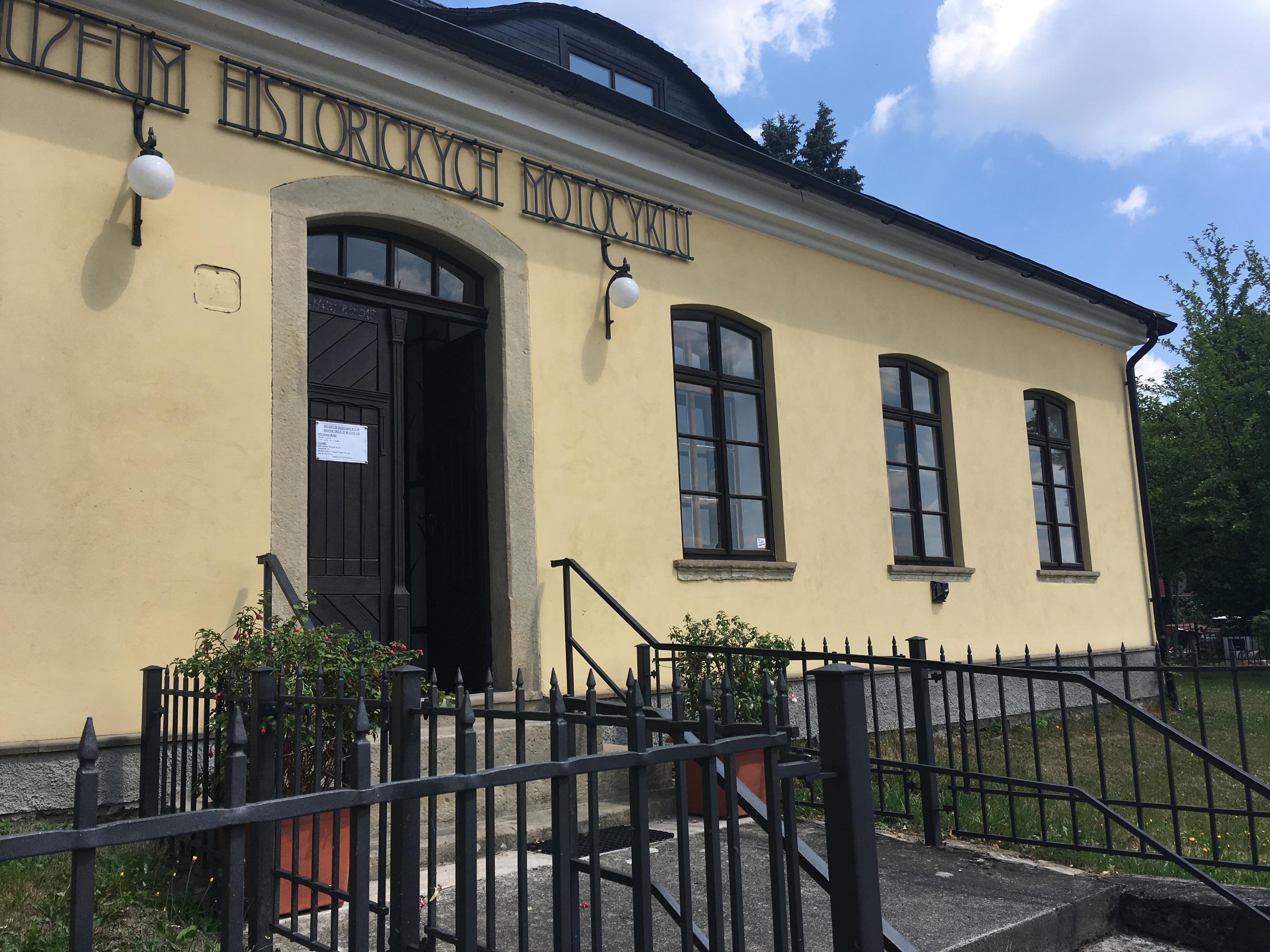 Muzeum historických motocyklů foto 2