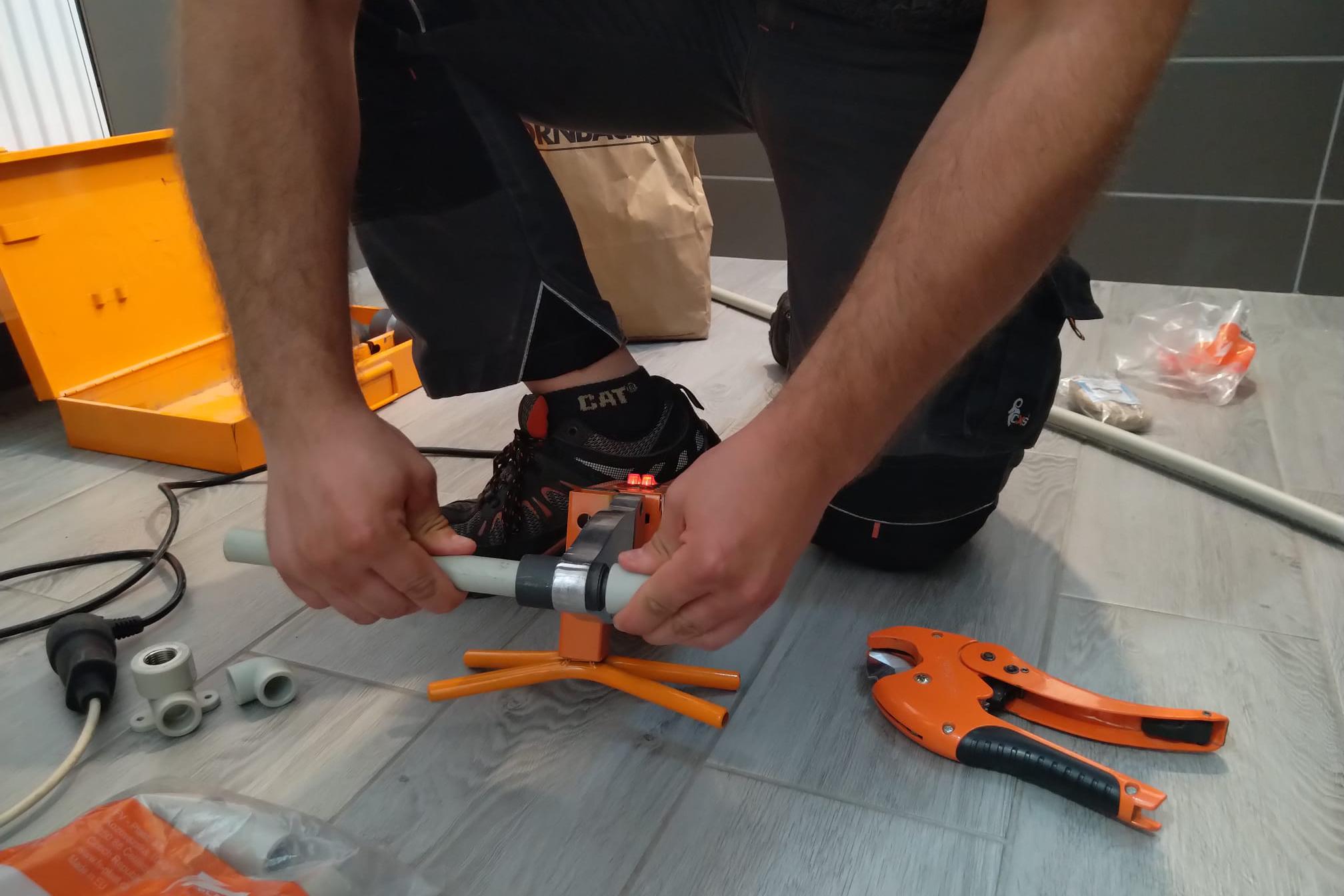 Petr Brůžek - Instalatér