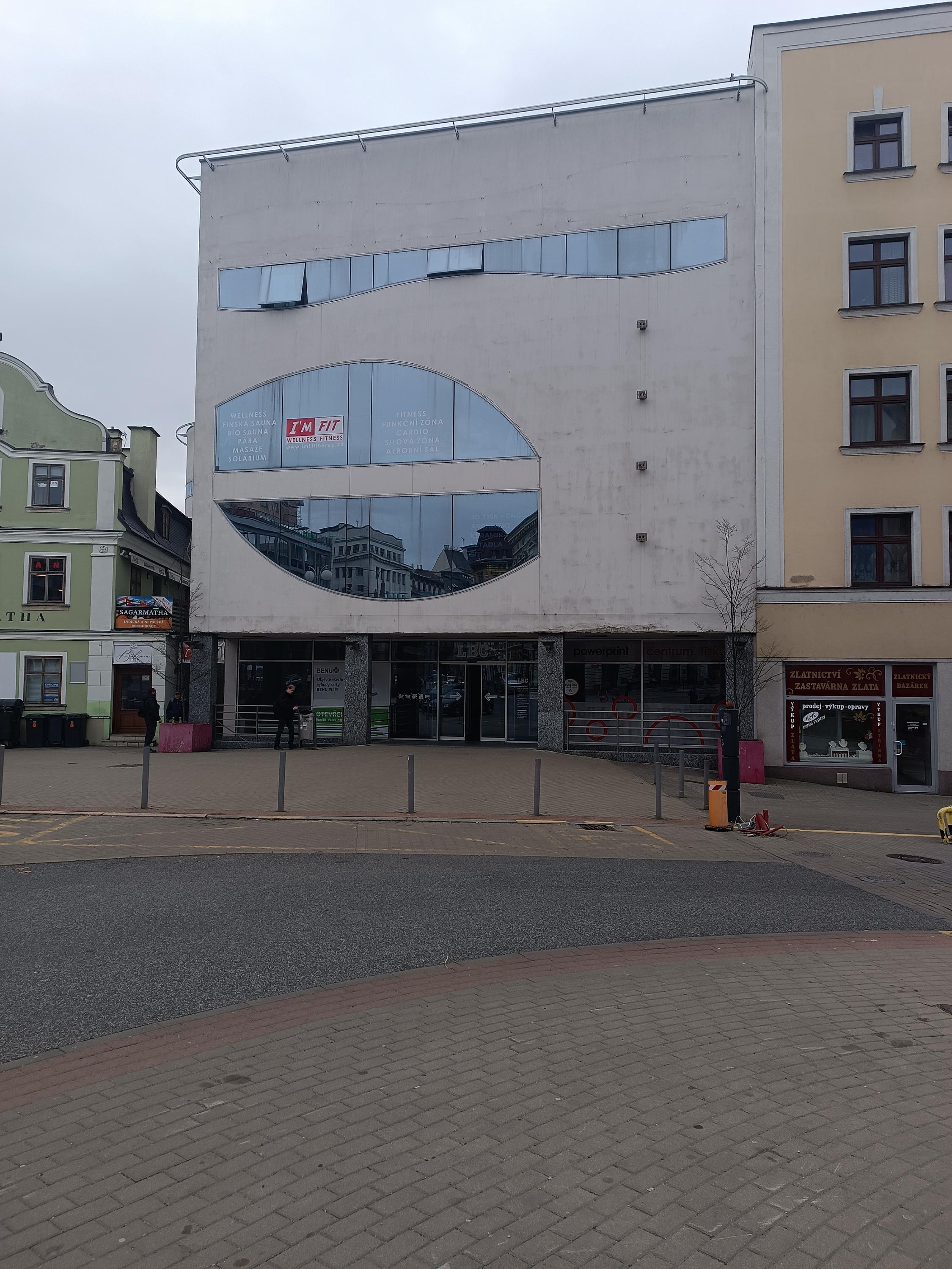 Obchodní centrum LBC foto 2