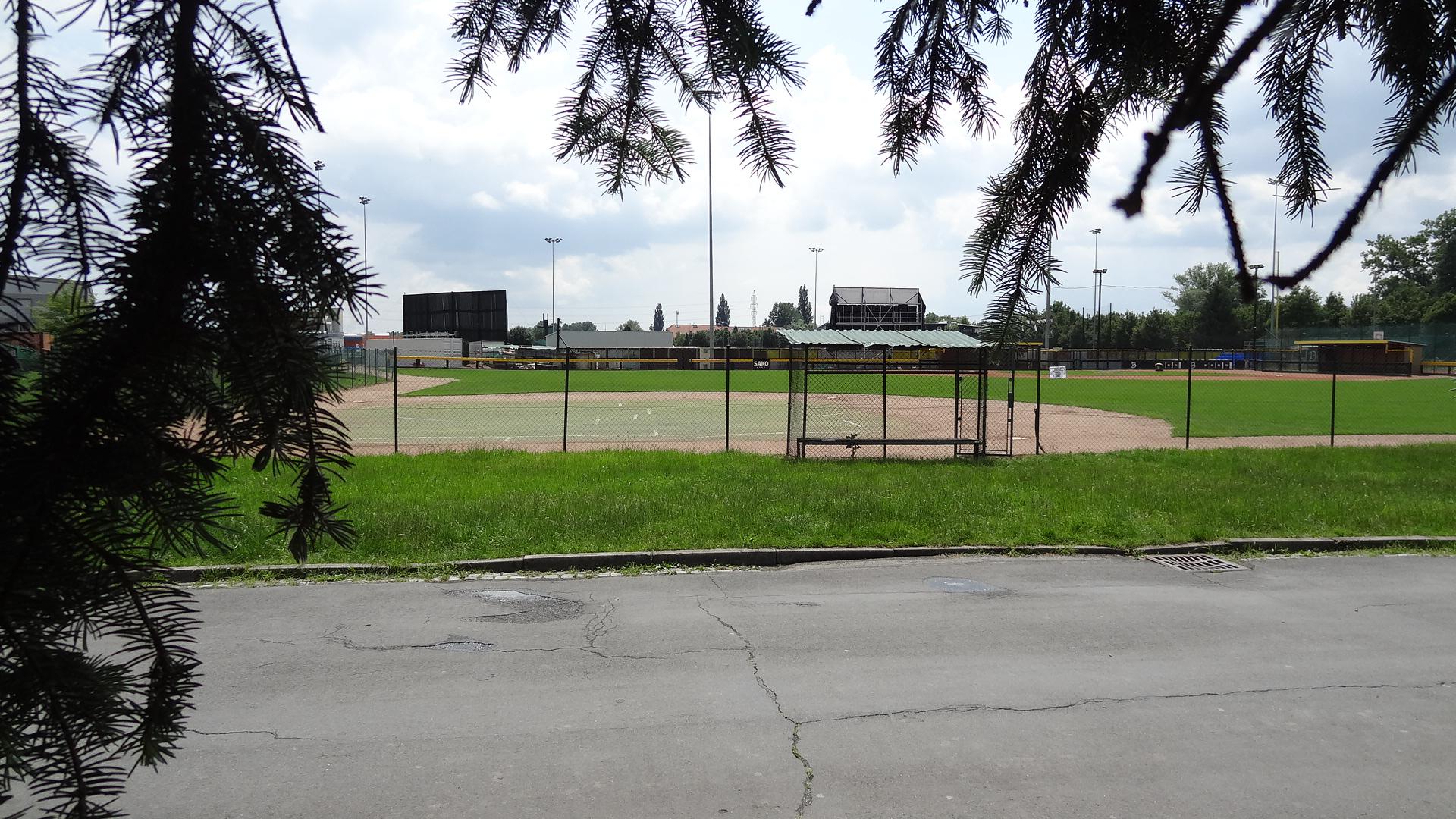 Dětské baseballové hřiště foto 2