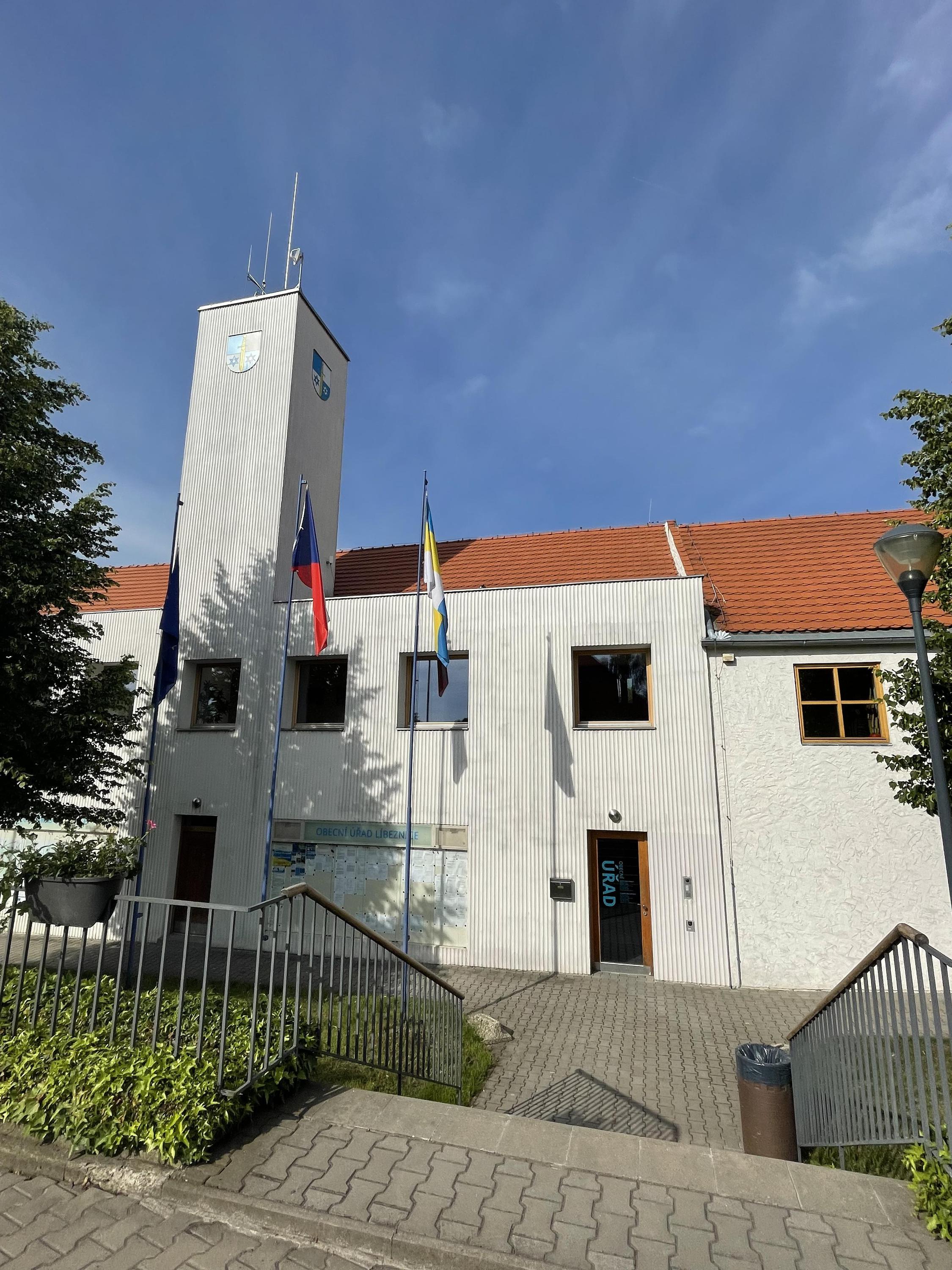 Líbeznice - obecní úřad foto 4