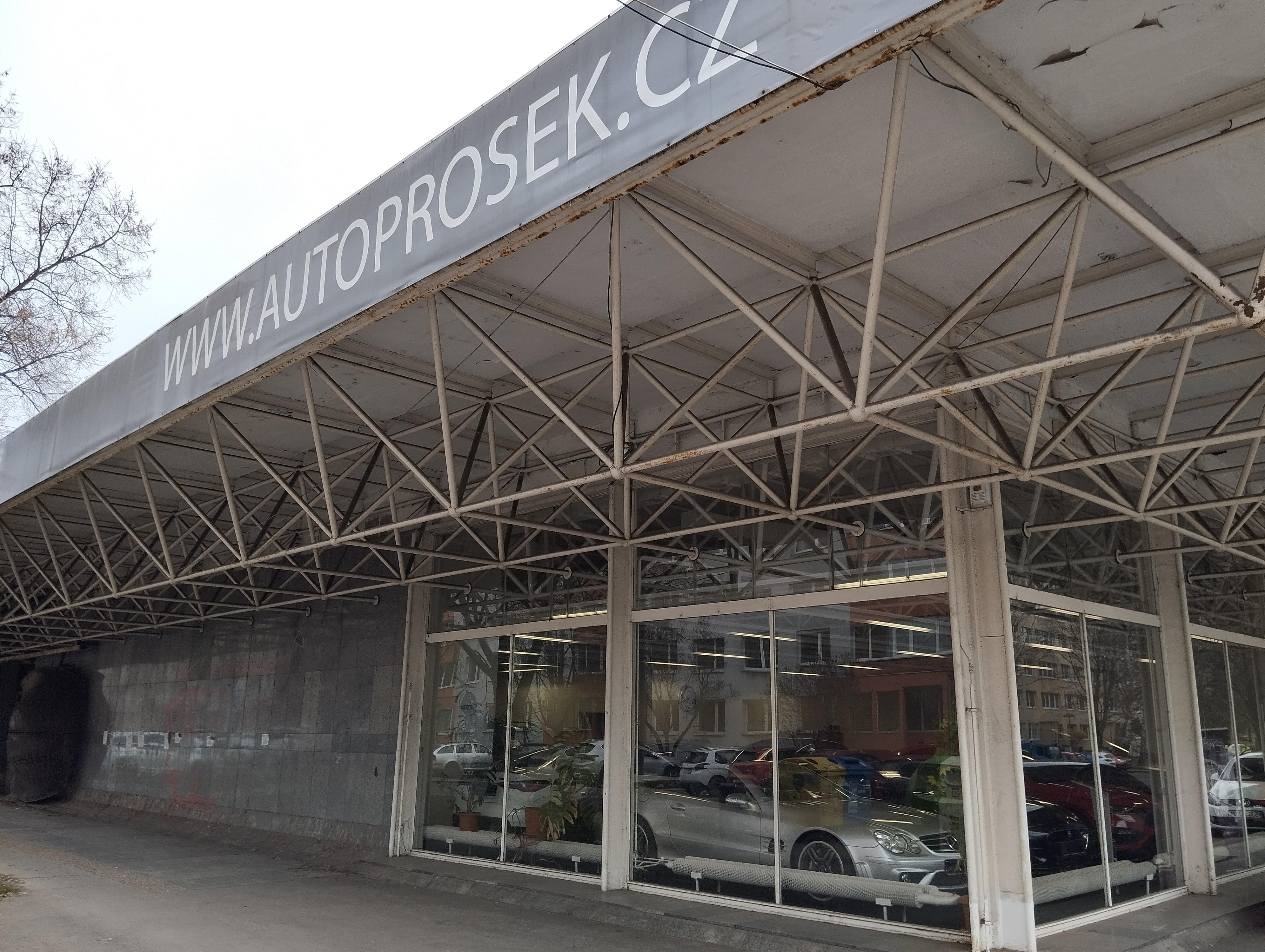 Autosalon Šedivý & Šmejkal s.r.o. foto 2