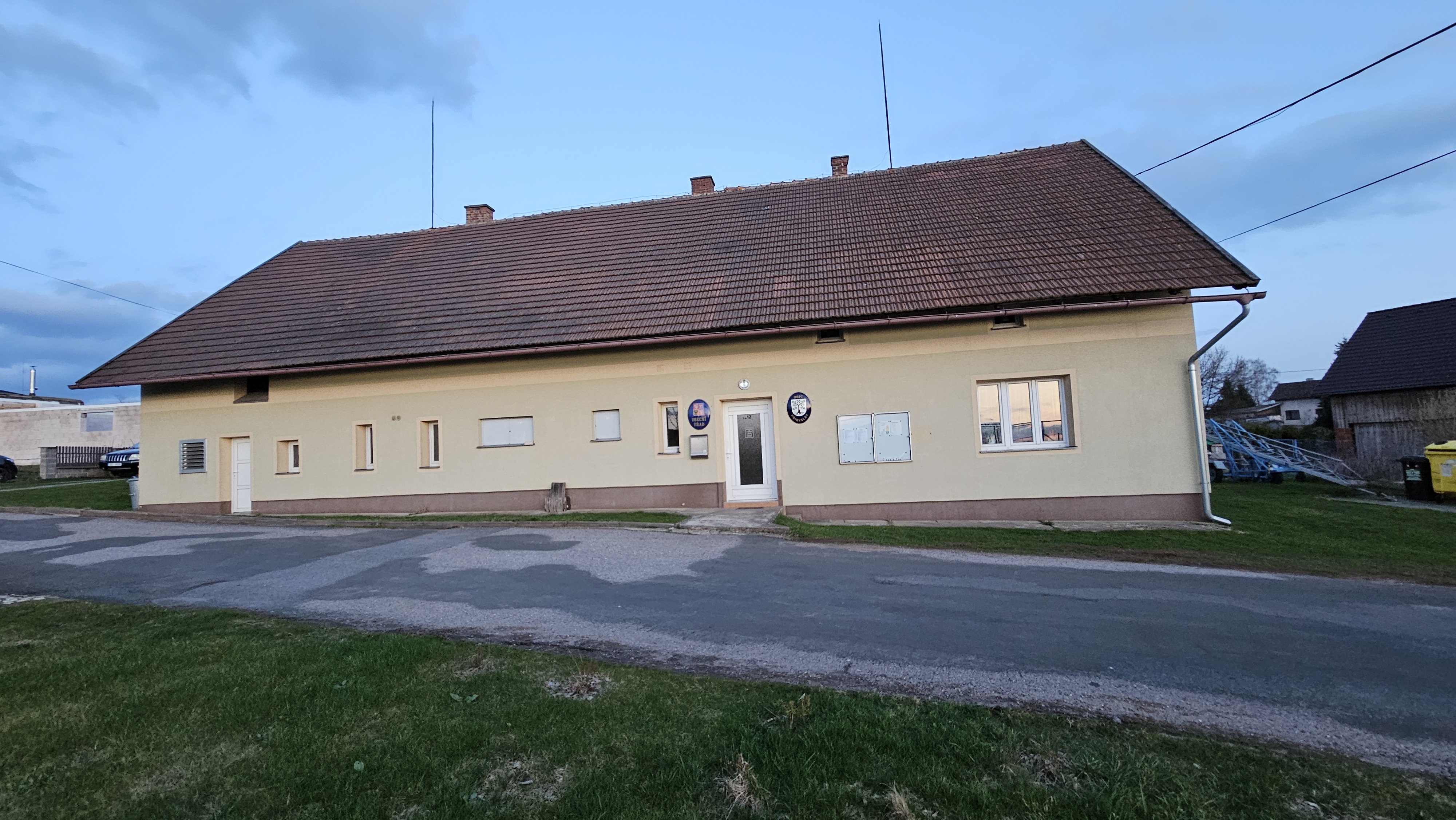 Přibyslav - obecní úřad foto 3