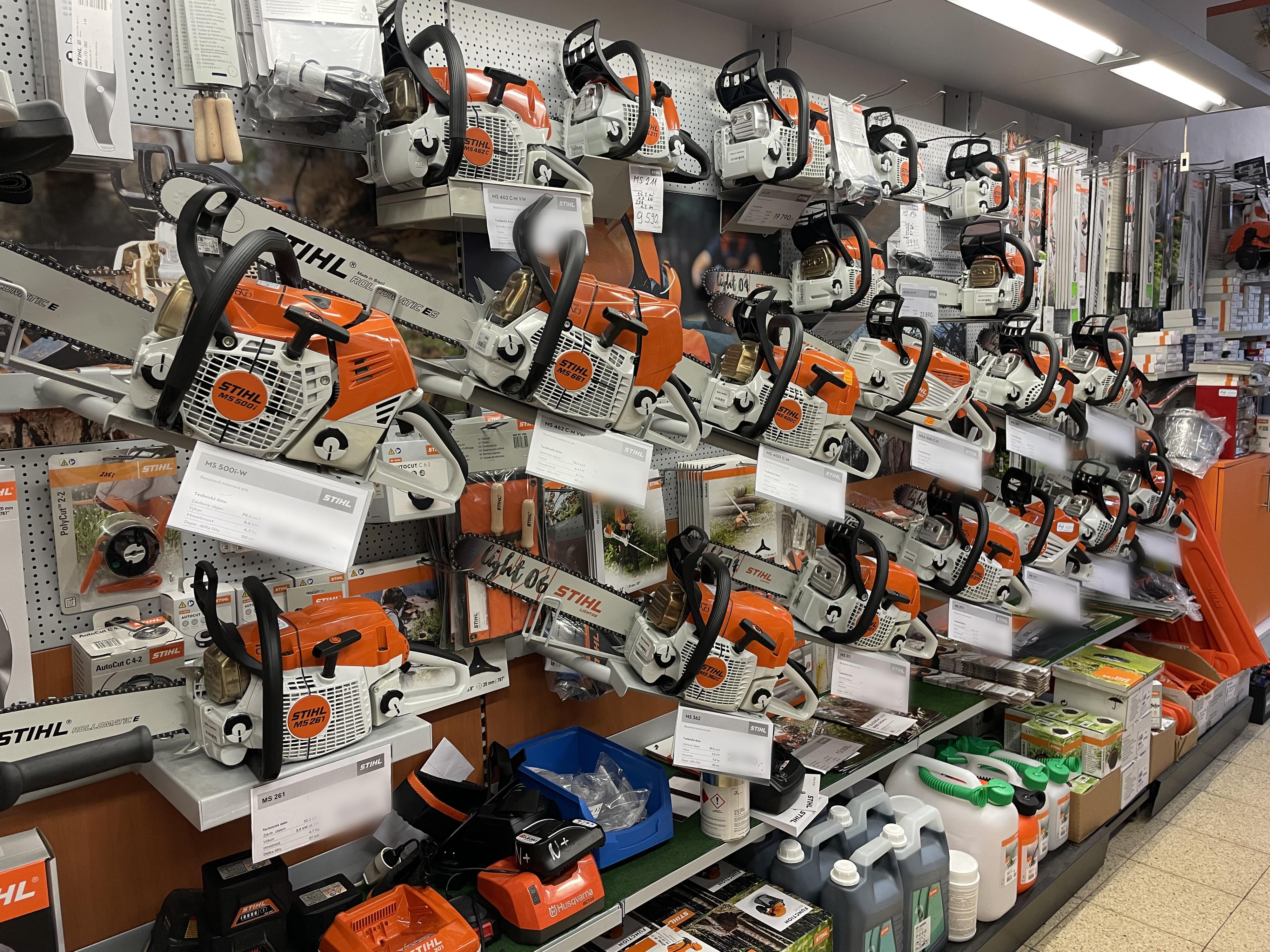 Martin Novotný - zahradní a lesní technika foto 4