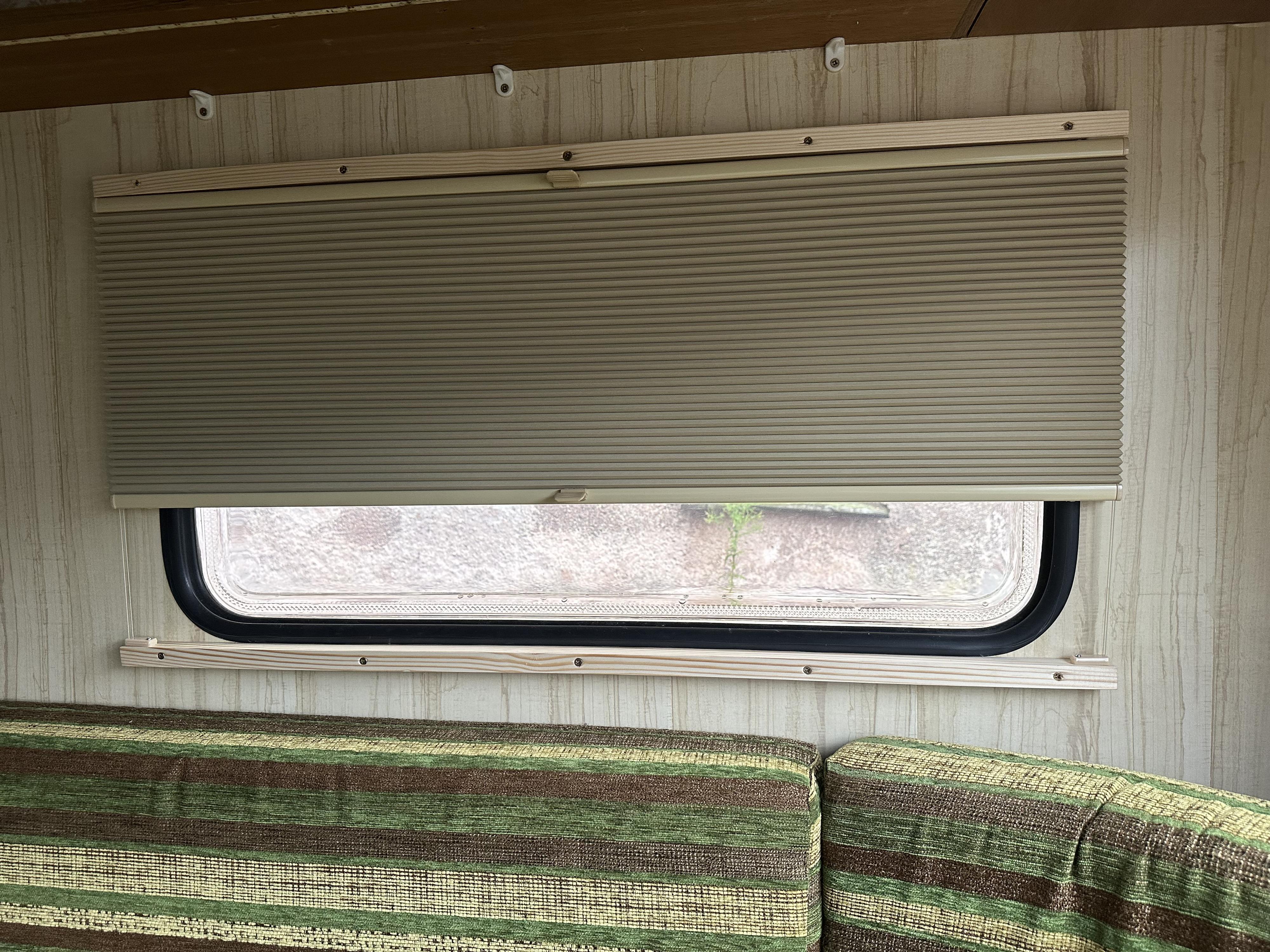 Žaluzie rolety Knejfl foto 2