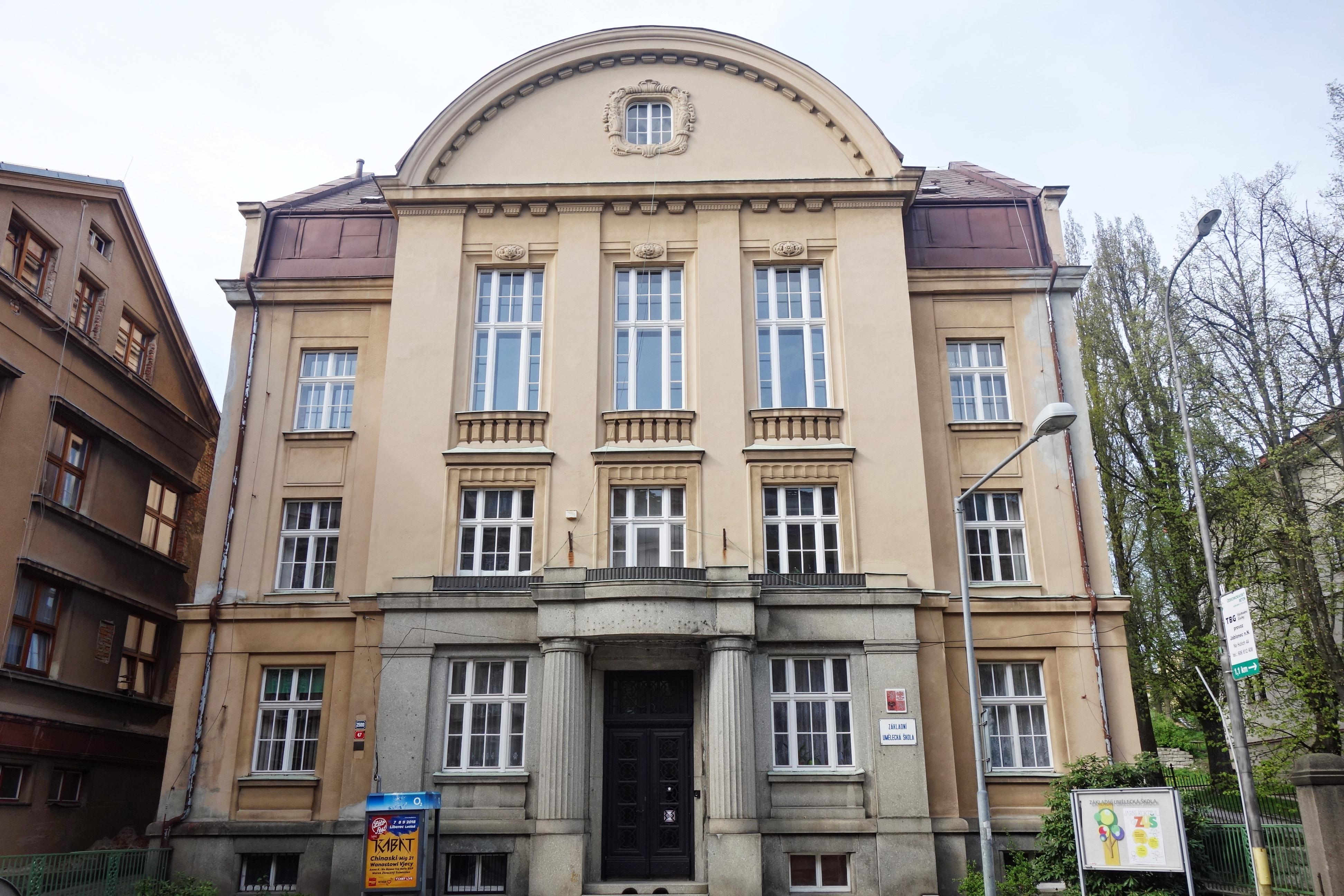 Základní umělecká škola Jablonec nad Nisou foto 3
