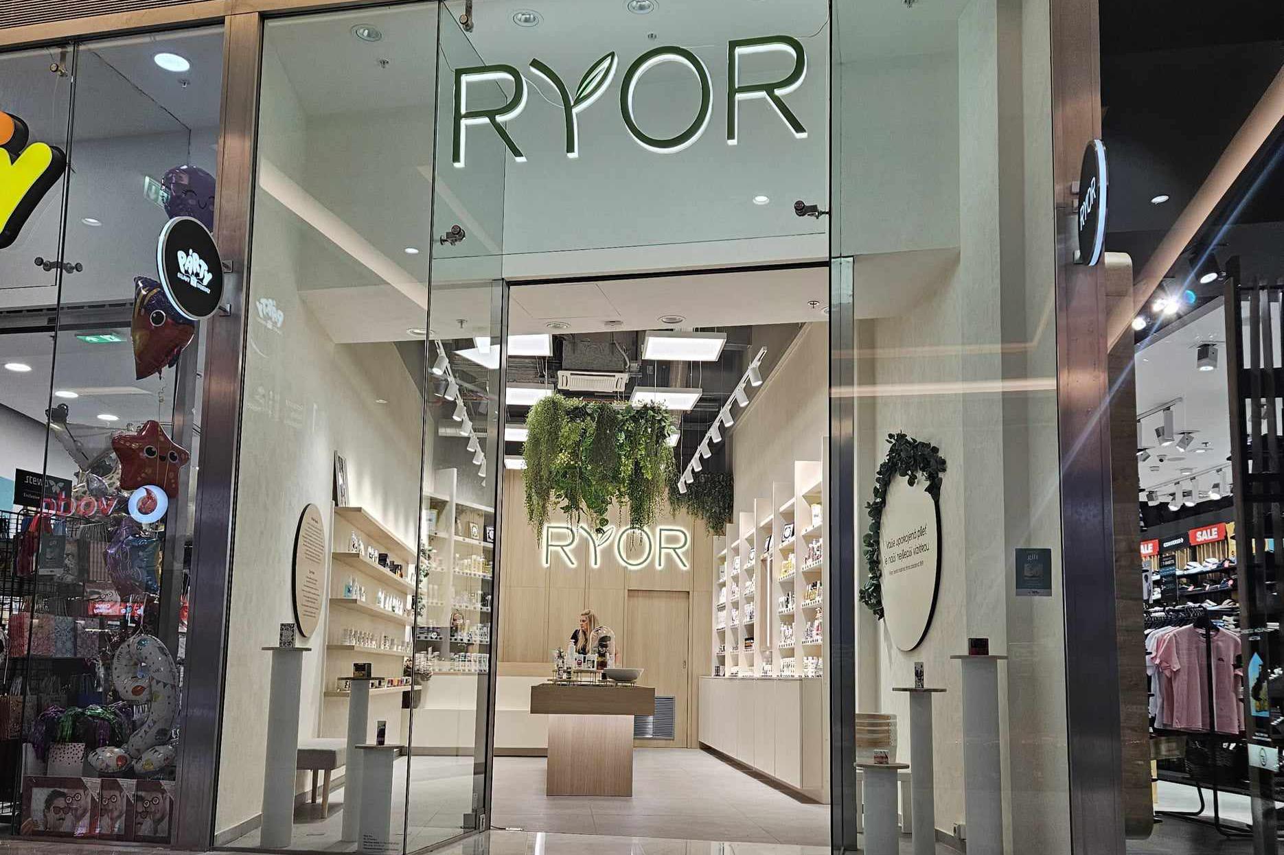 Značková prodejna Ryor