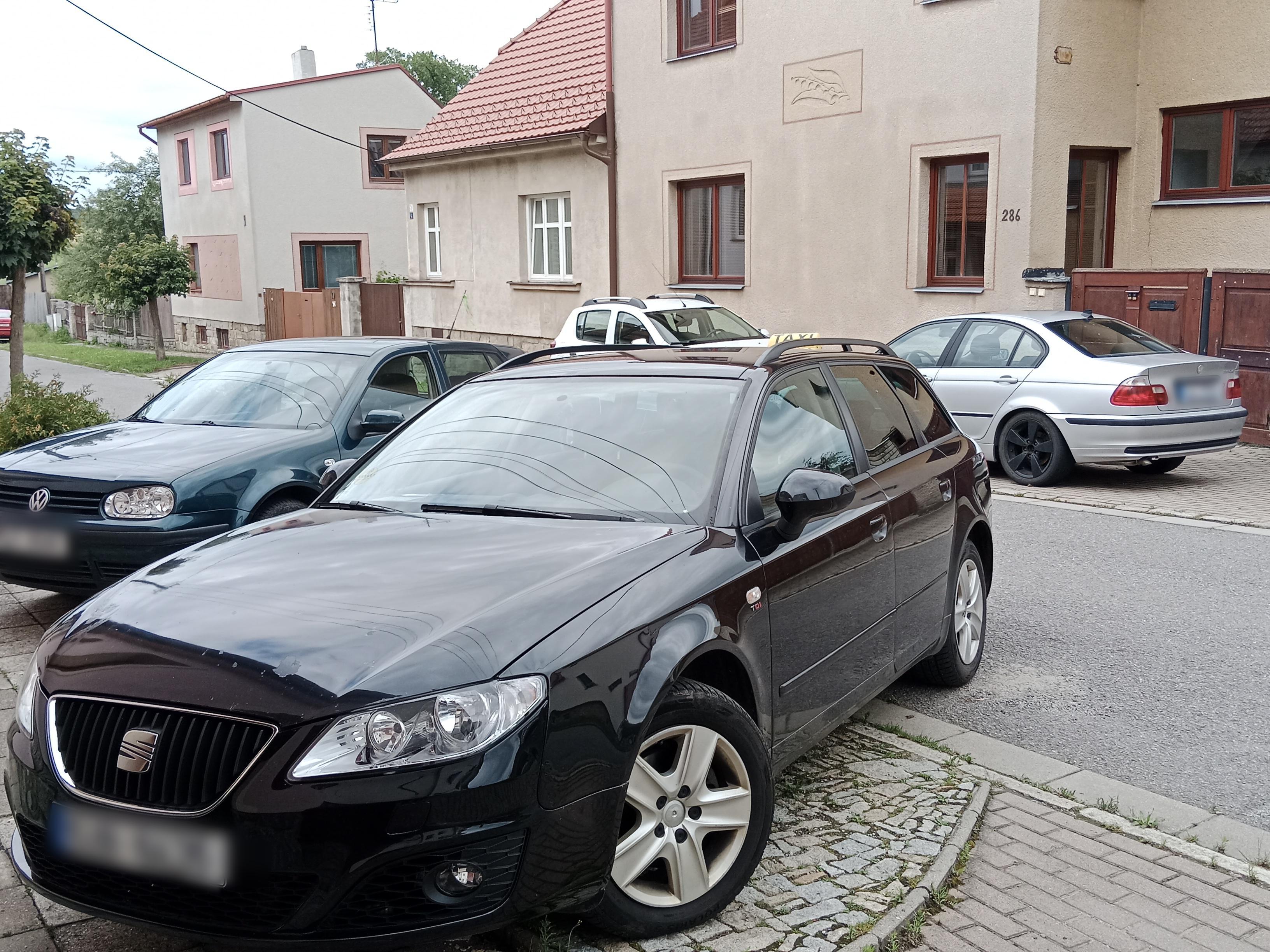 Mareš Taxi služba Telč foto 2