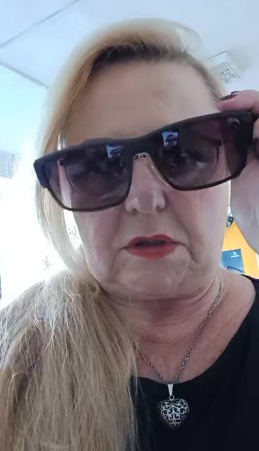 Jitka Urbanová - Optik foto 2 (náhled videa)