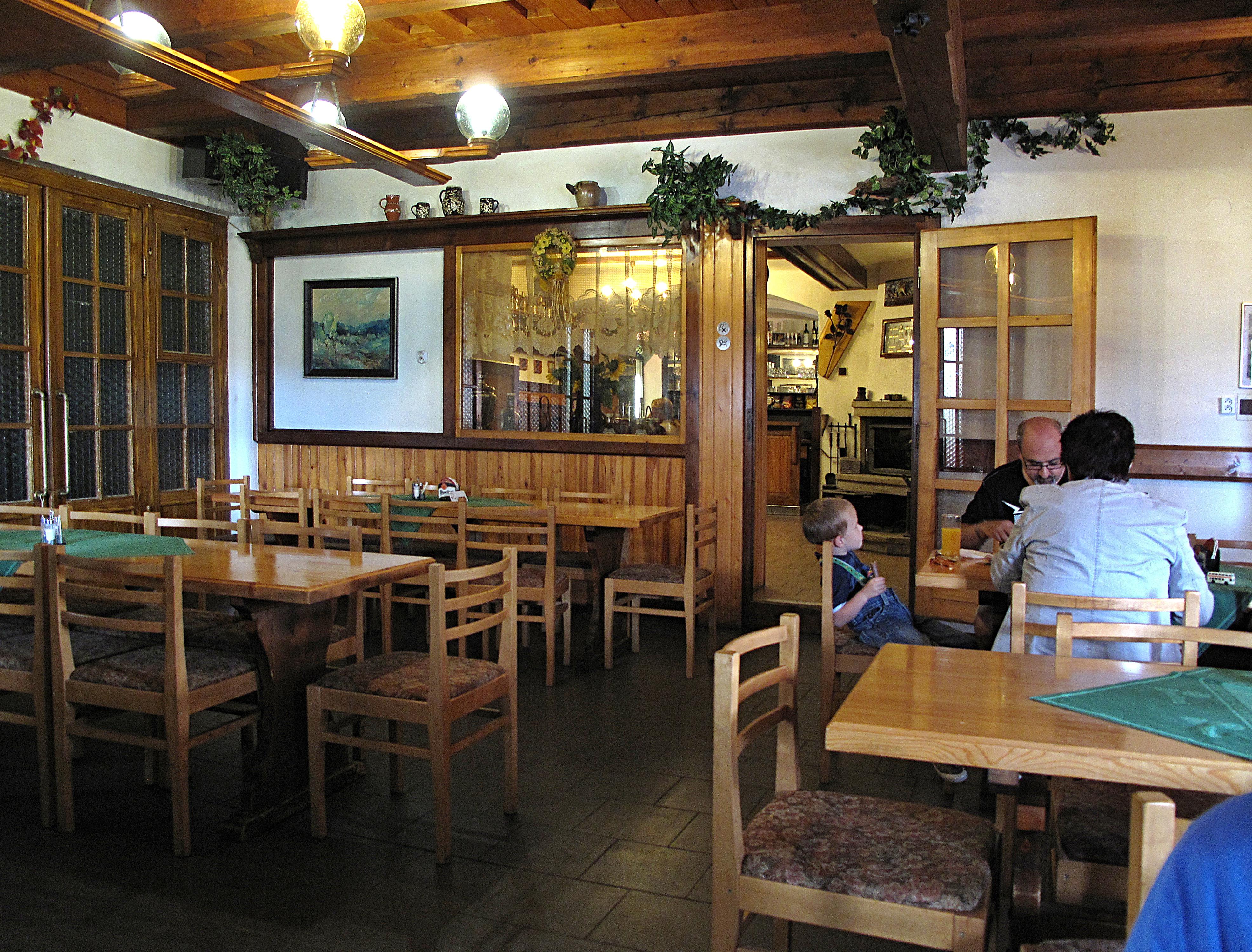 Restaurace U Luhanů foto 6