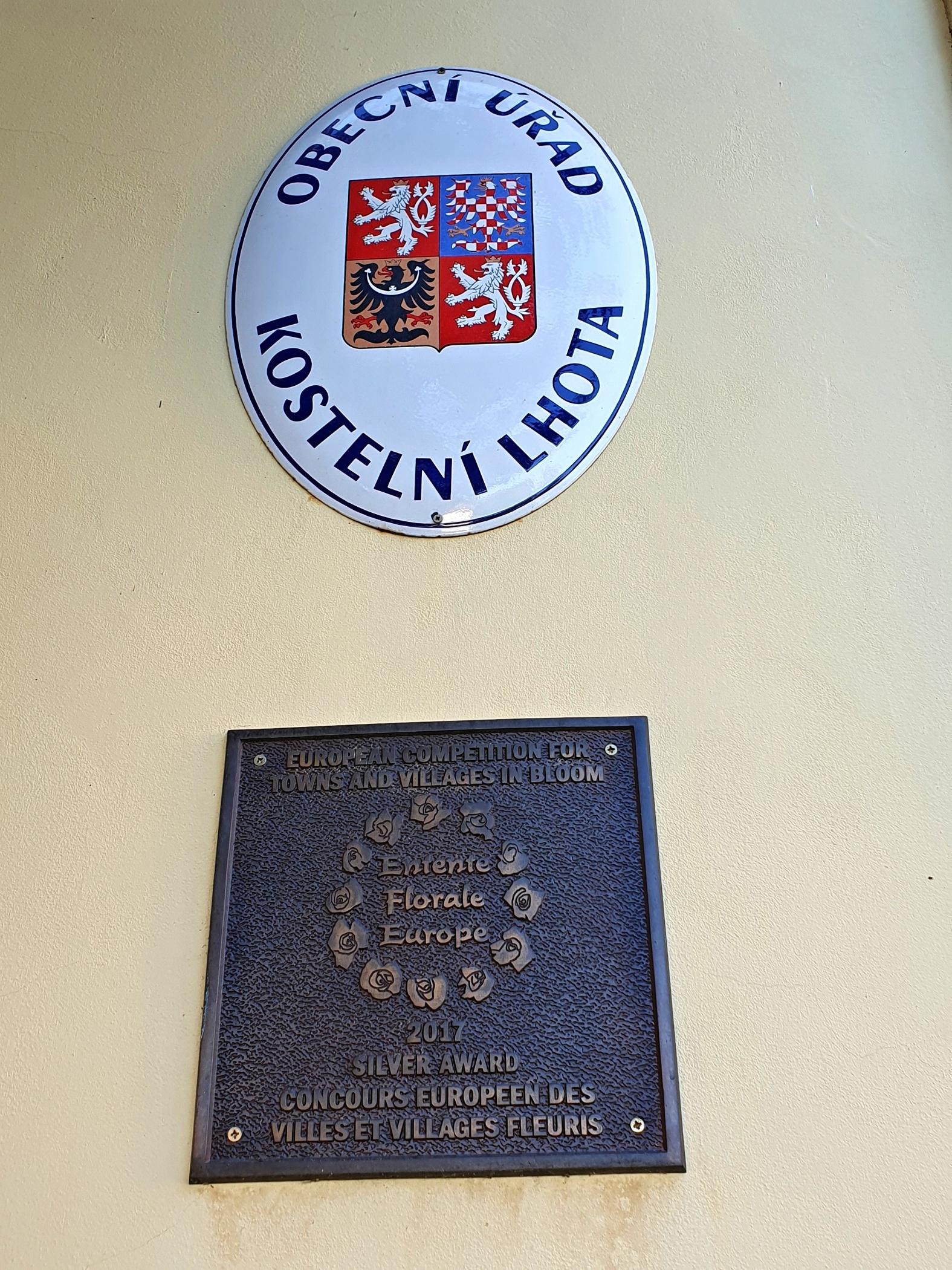 Kostelní Lhota - obecní úřad foto 6