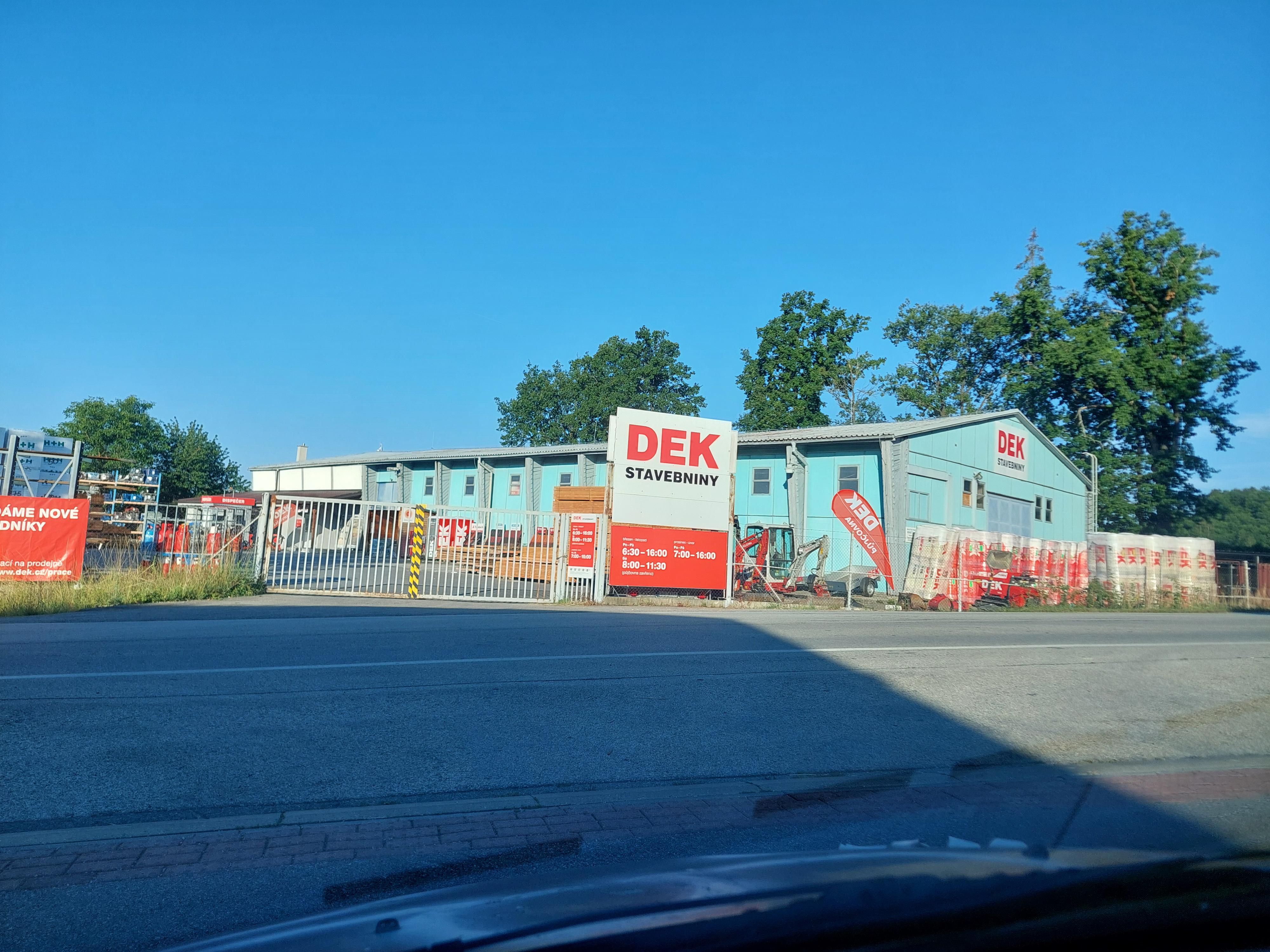 Stavebniny DEK