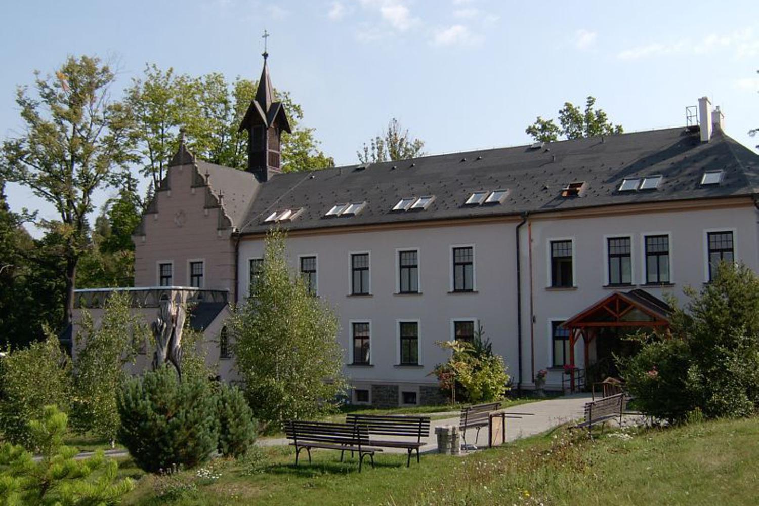 Charita Ostrava - Charitní dům Salvator Krnov - domov pro lidi se specifickými potřebami