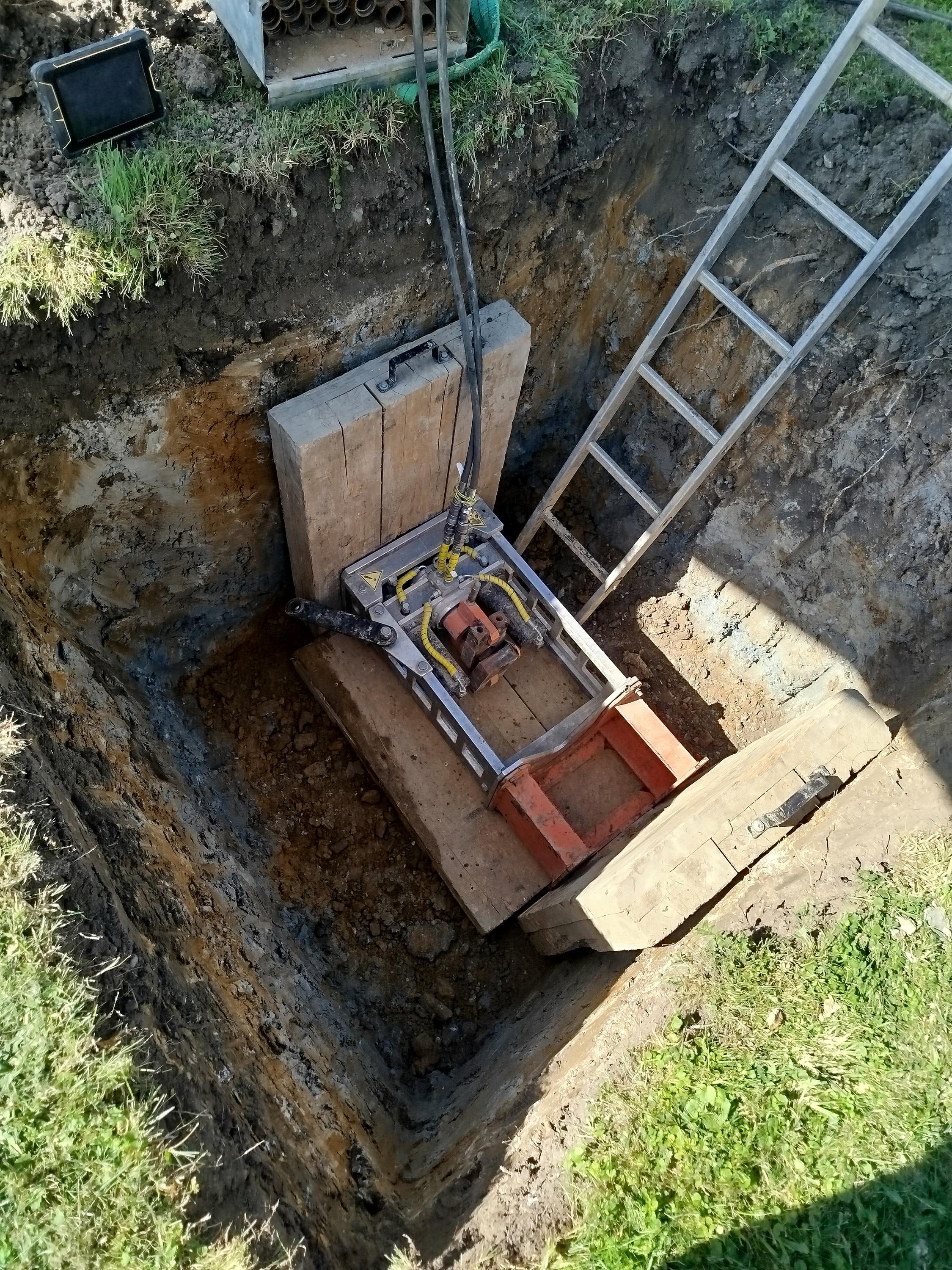 Zemní protlaky ROZDOLSKÝ s.r.o. foto 6