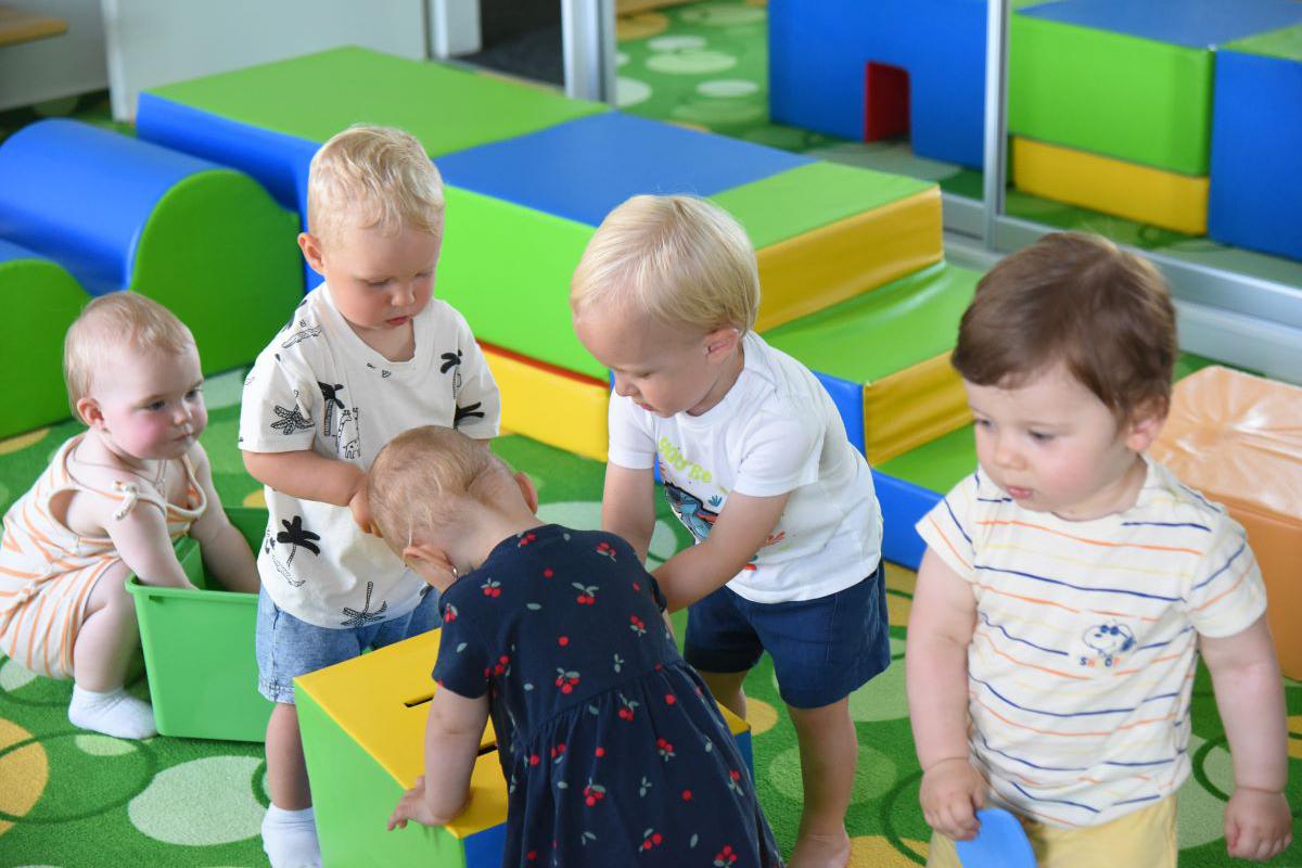 Ing. Miroslava Karaffová - Cvičení s dětmi