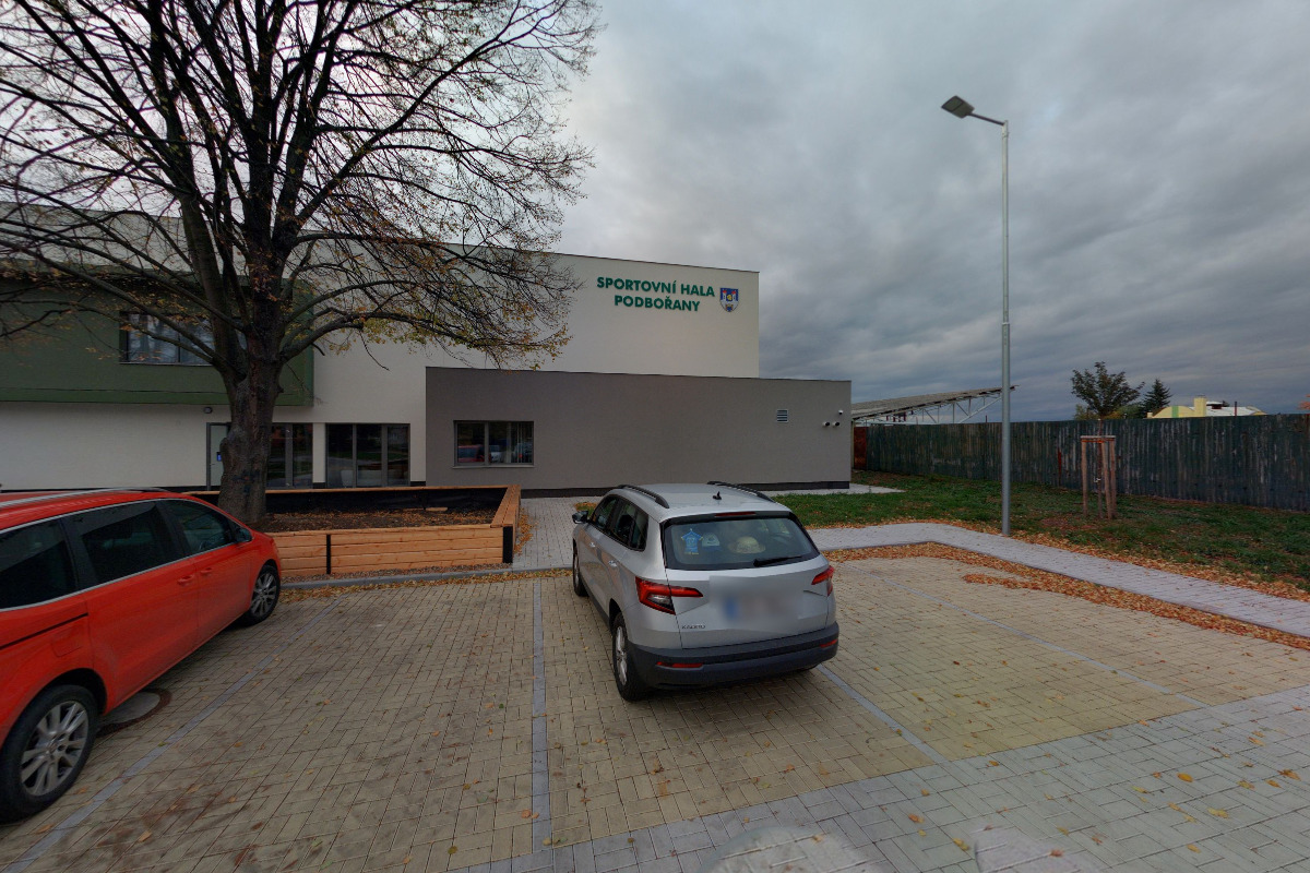Sportovní hala Podbořany foto 3