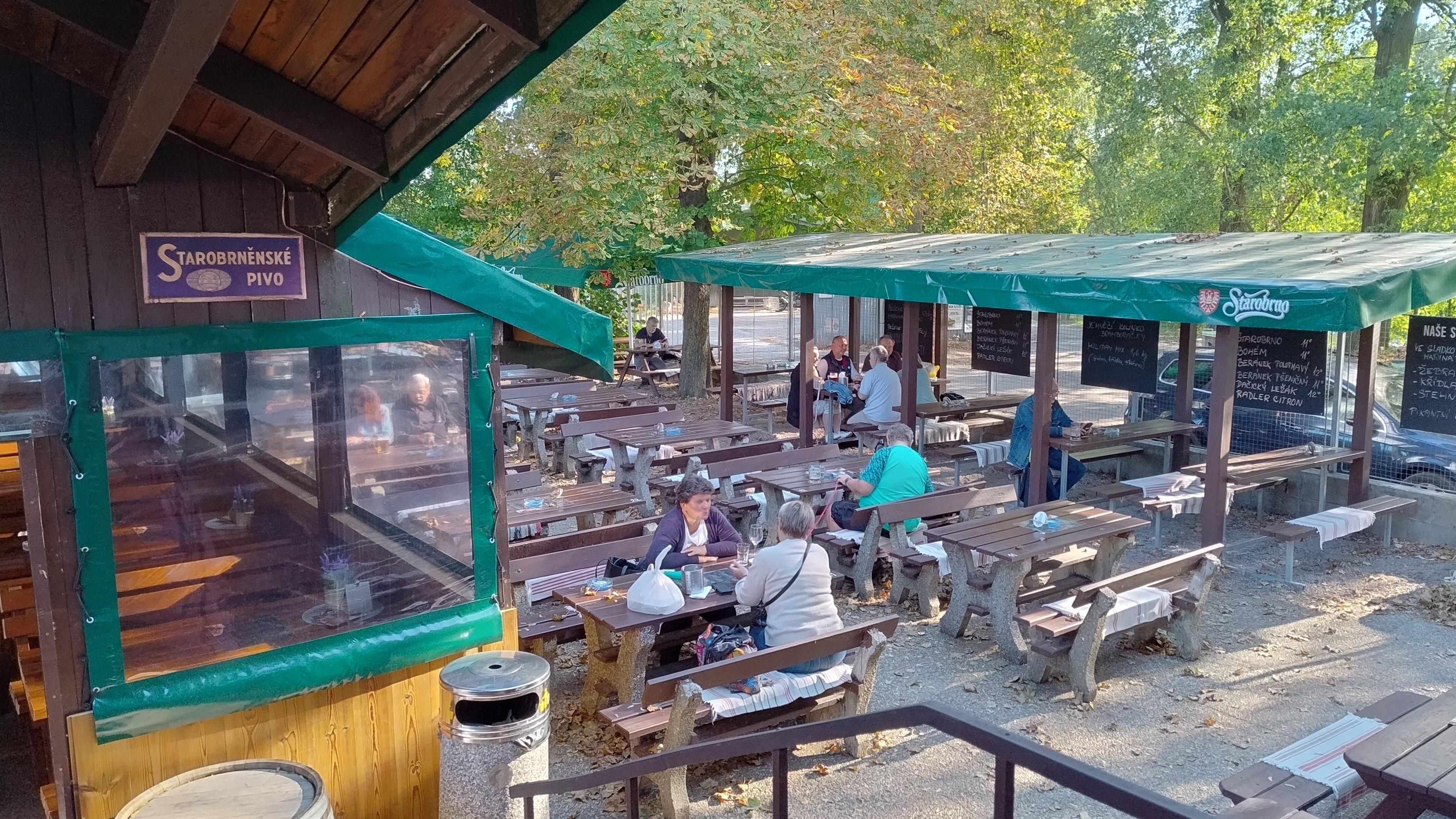 Restaurace MJ Holiday foto 4