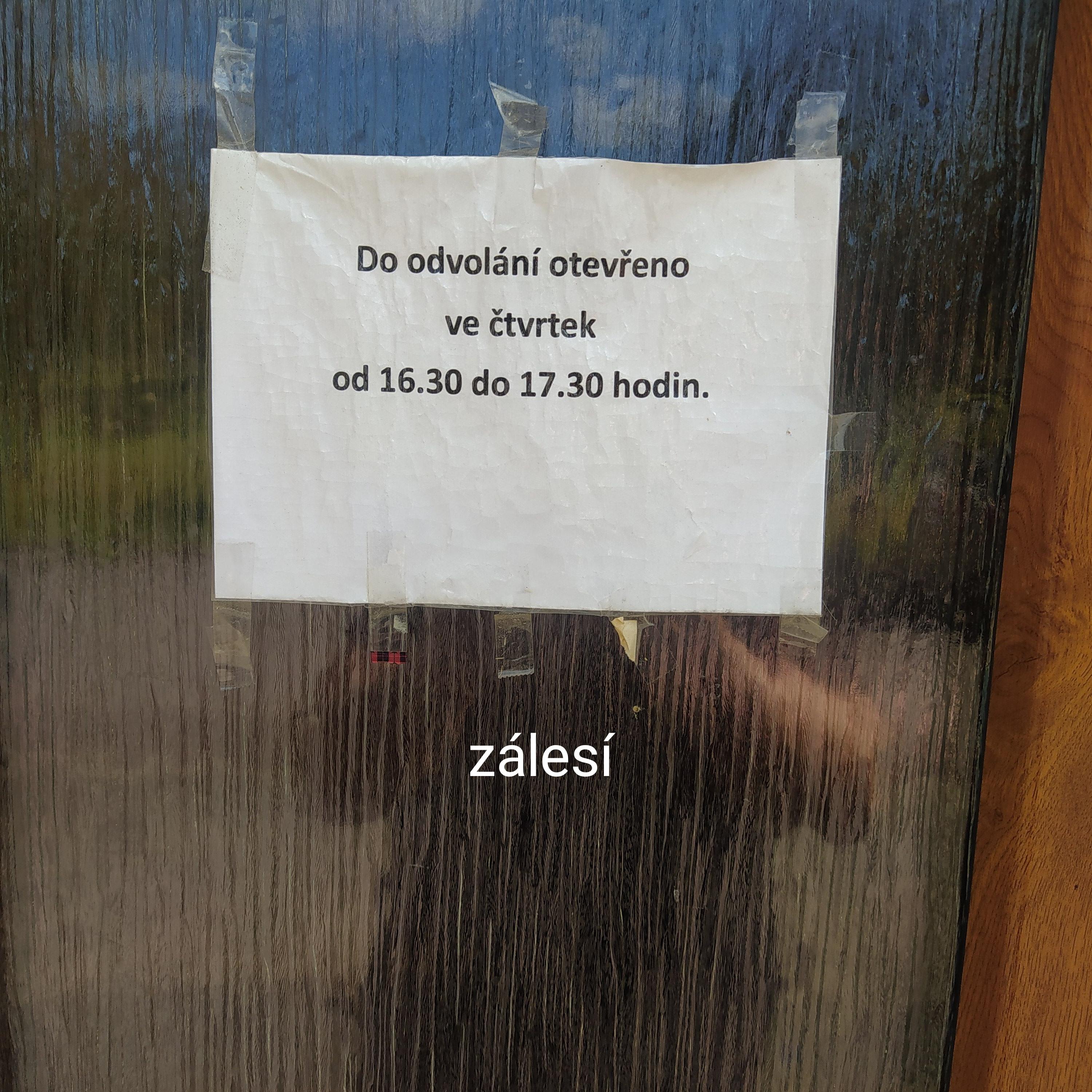 Zálesí - obecní úřad foto 3