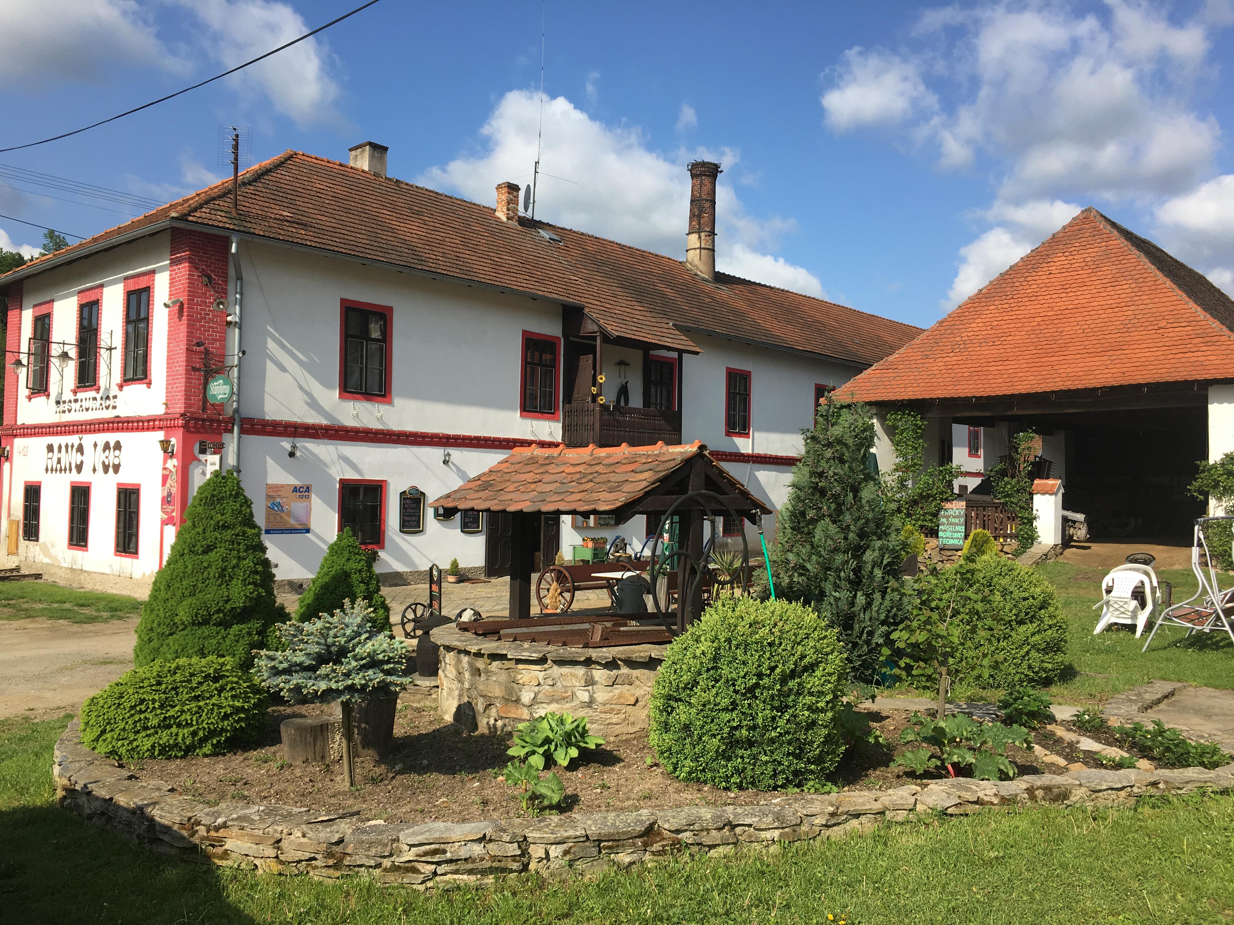 Muzeum historických zemědělských a technických strojů foto 2