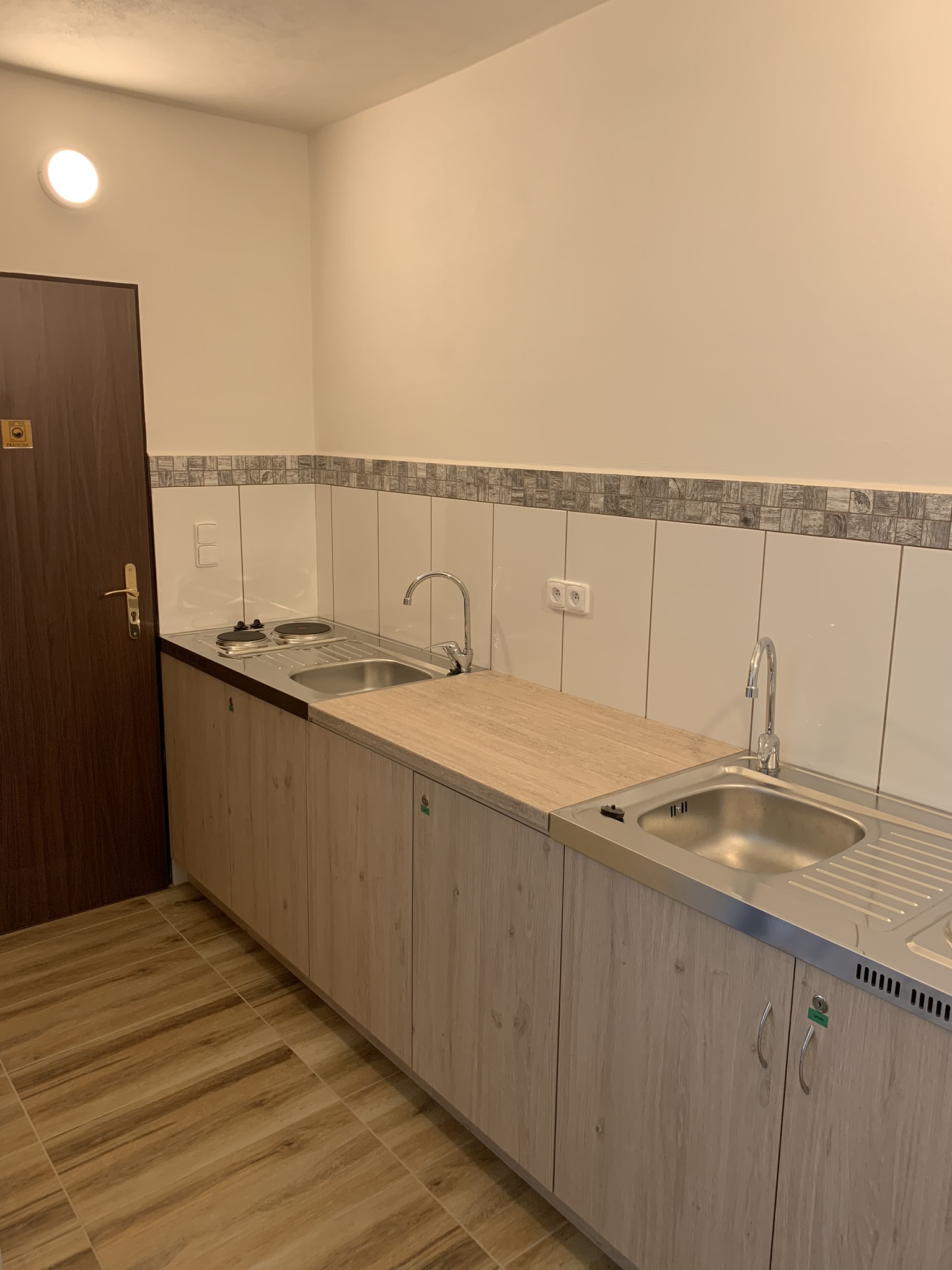 Kemp a cyklopoint Skiland Ostružná foto 2