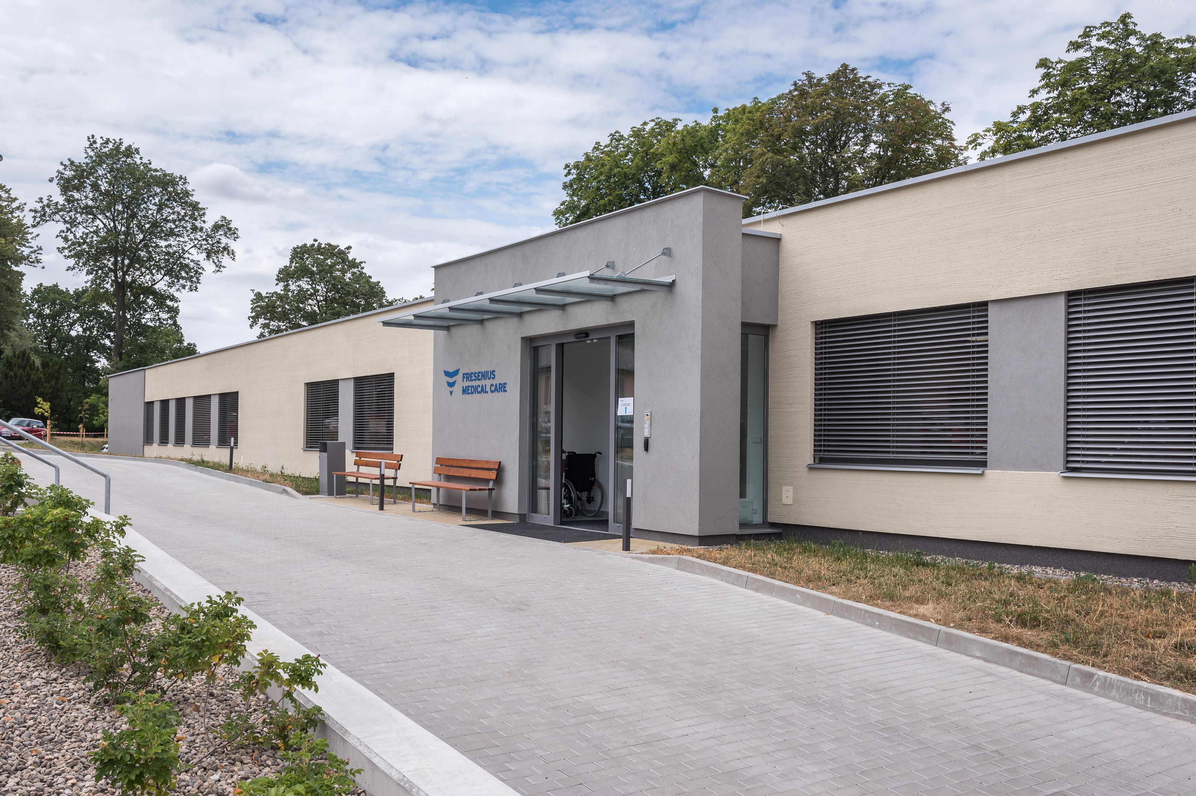 Dialyzační středisko Fresenius Medical Care v Lounech