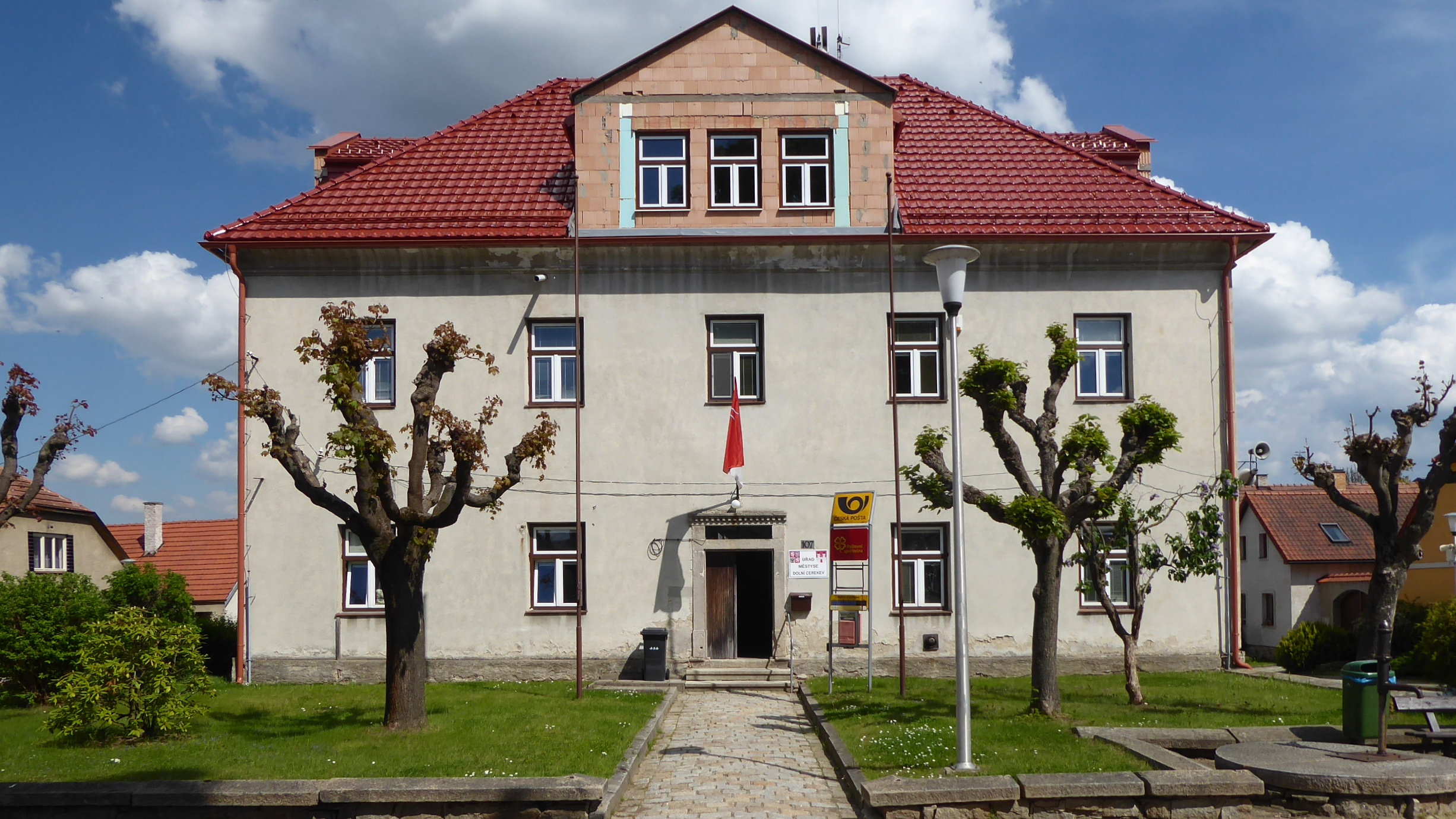 Městys Dolní Cerekev - knihovna foto 2