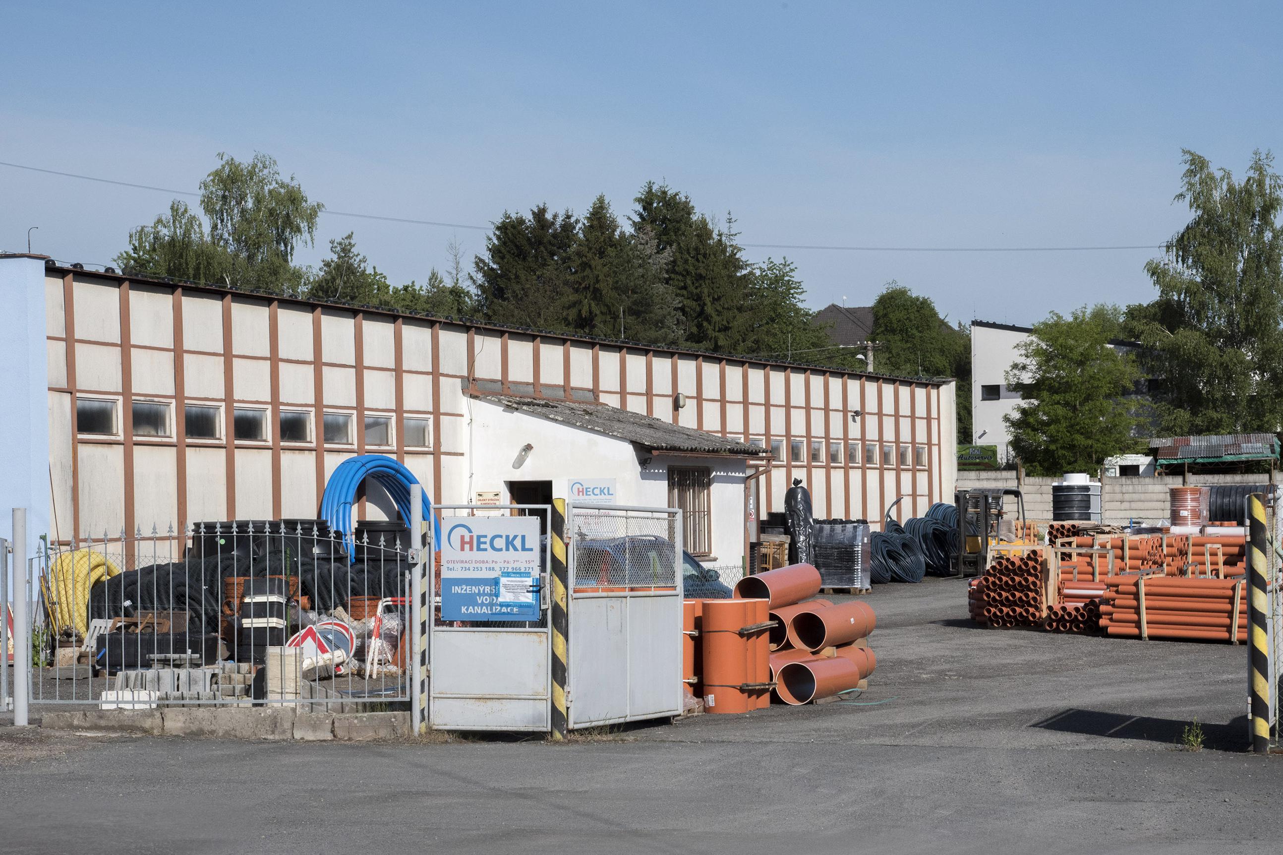 HECKL s.r.o. - voda, topení, plyn