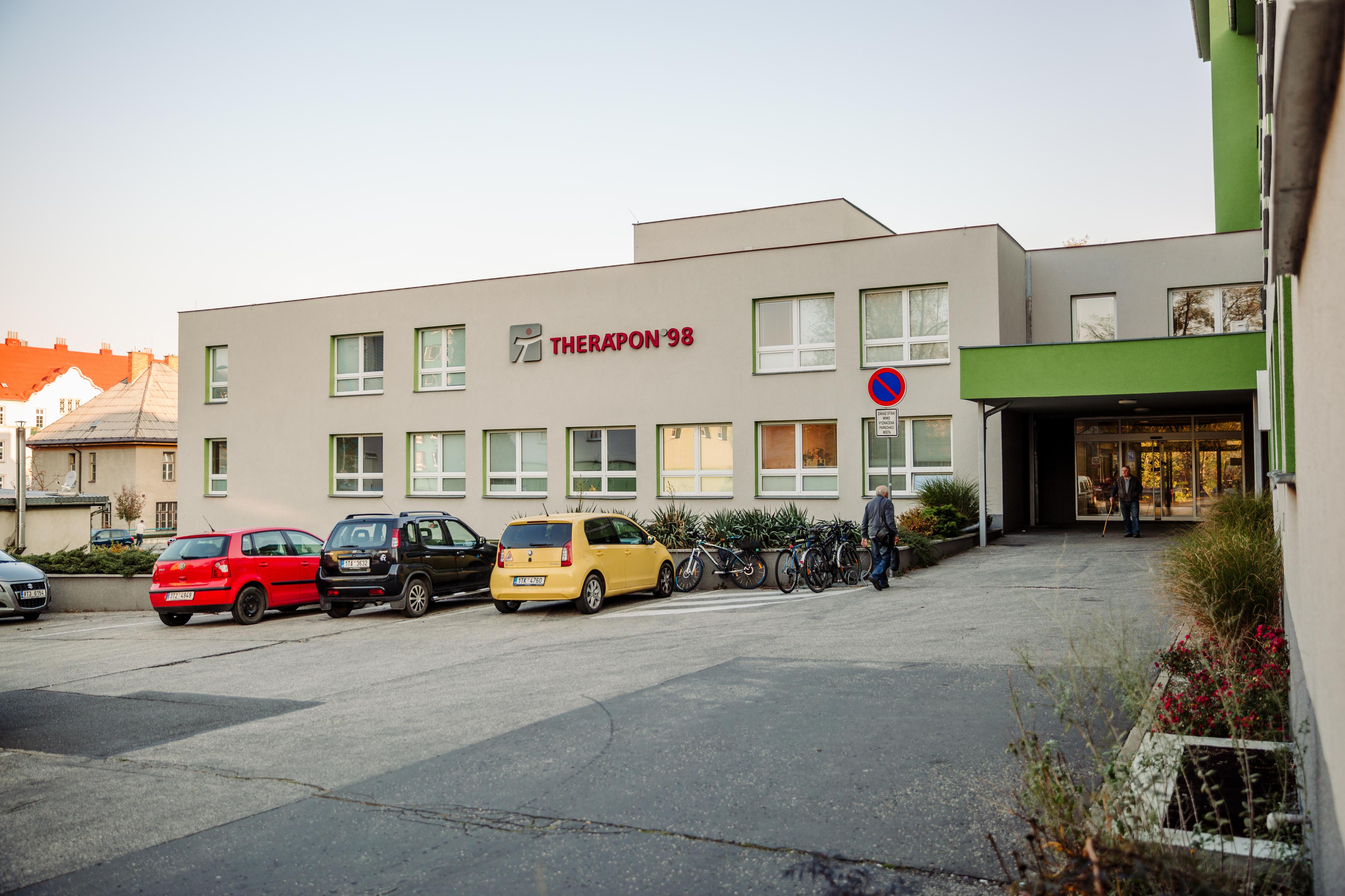 THERÁPON 98, a.s. foto 4