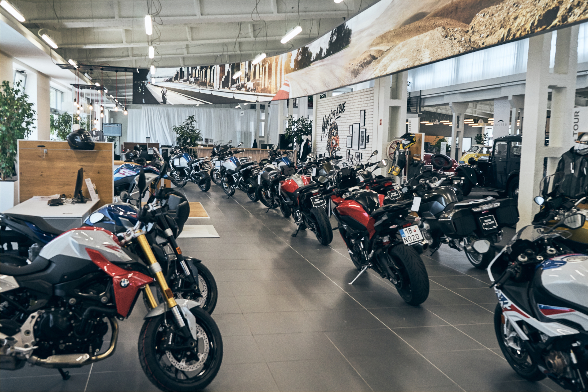 RENOCAR, a.s. – BMW Motorrad foto 5