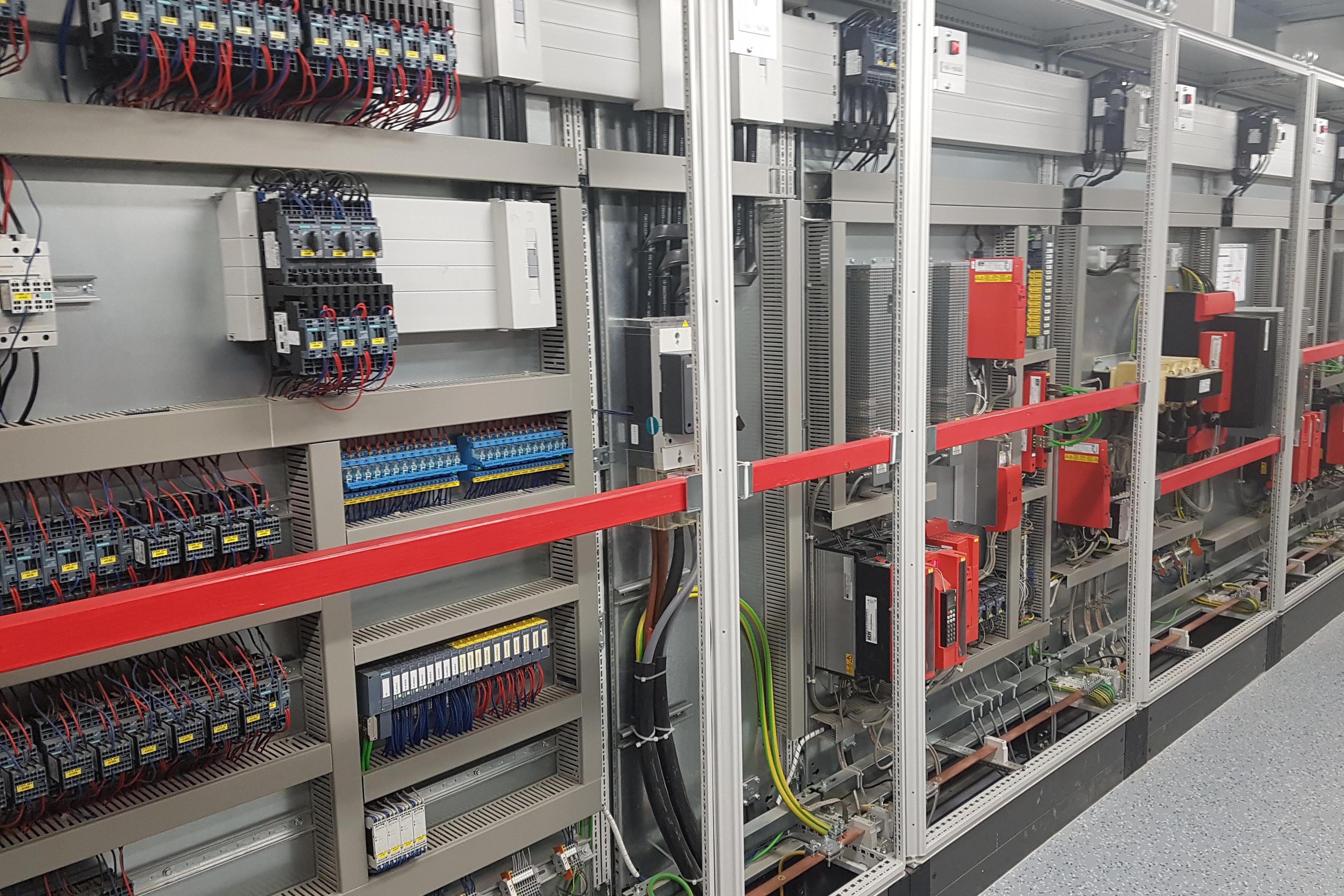 VKSYSTEMS - specializované elektormontáže